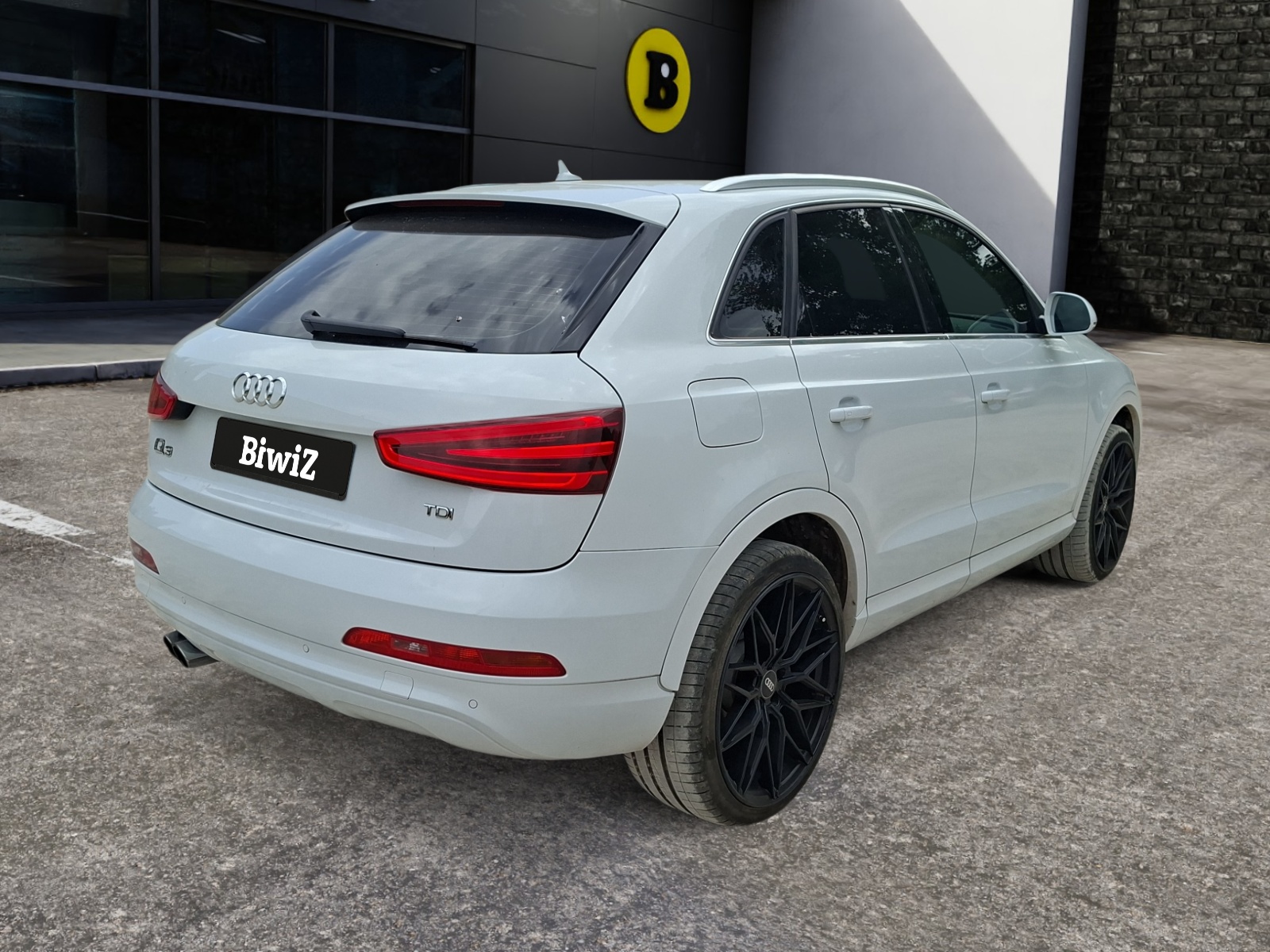 Audi Q3 4