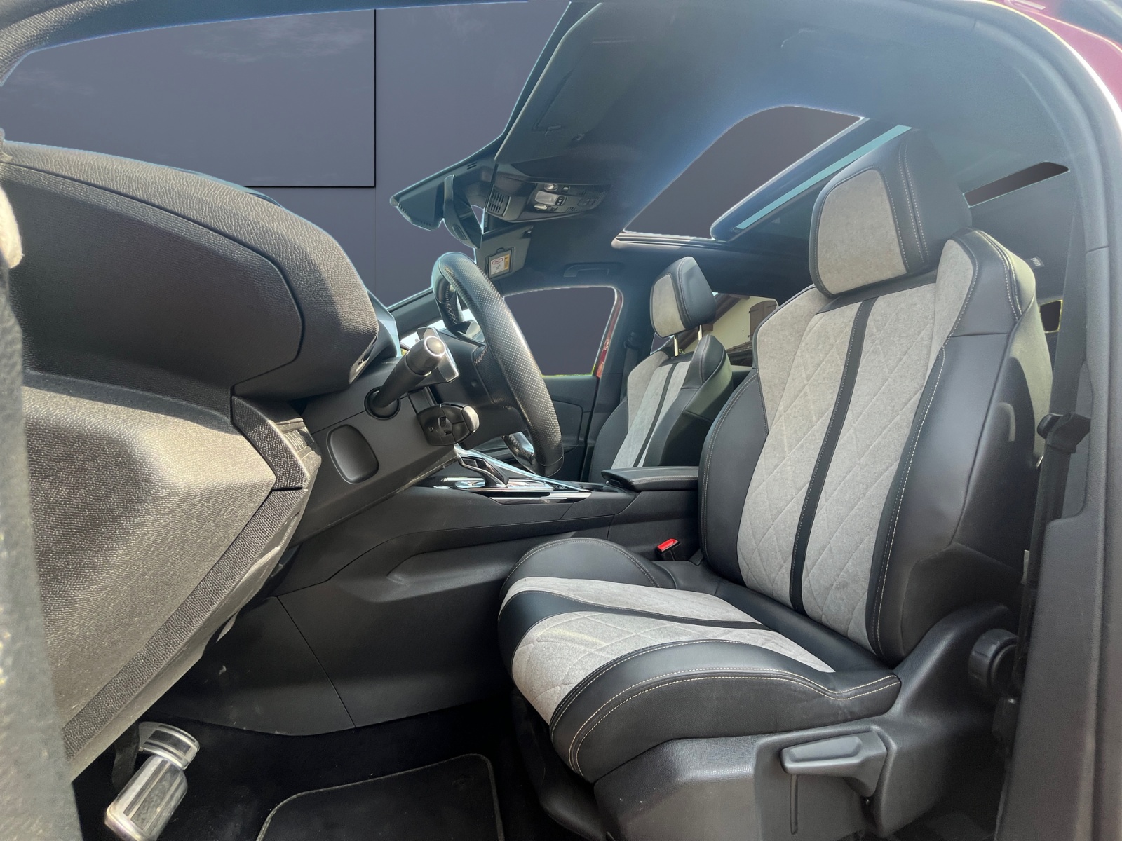 Peugeot 3008 8
