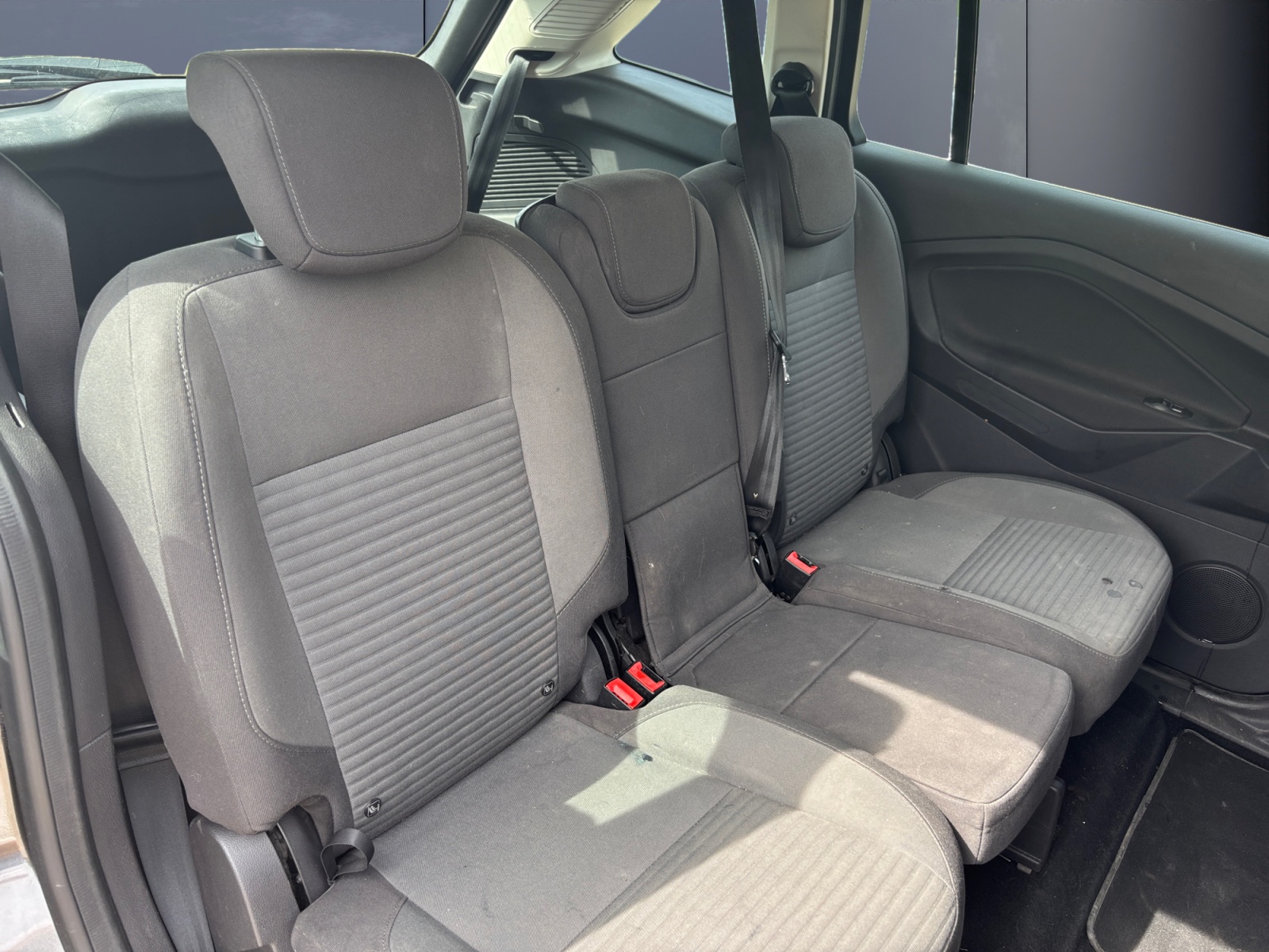 Ford Grand C-Max 11
