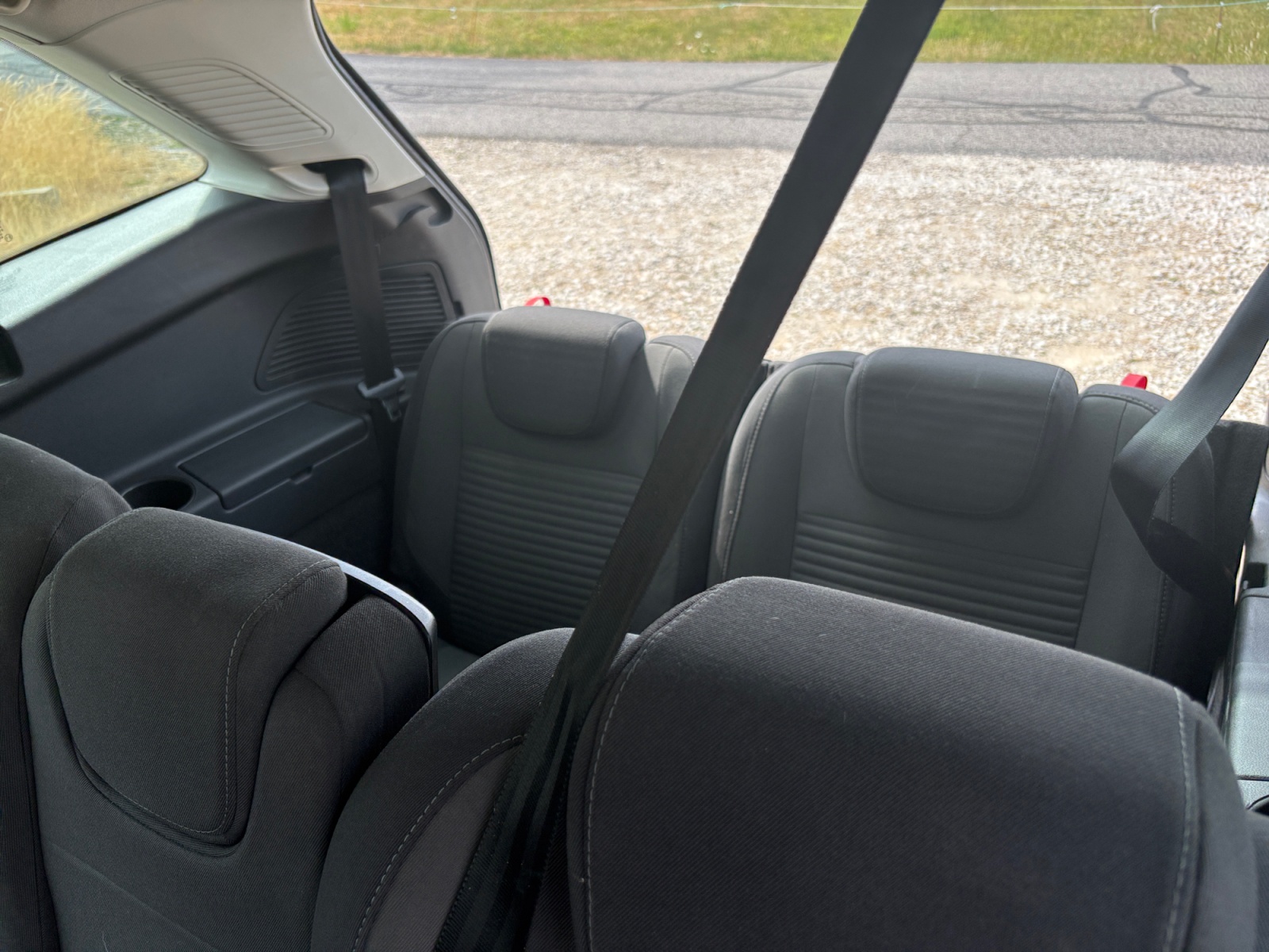 Ford Grand C-Max 27