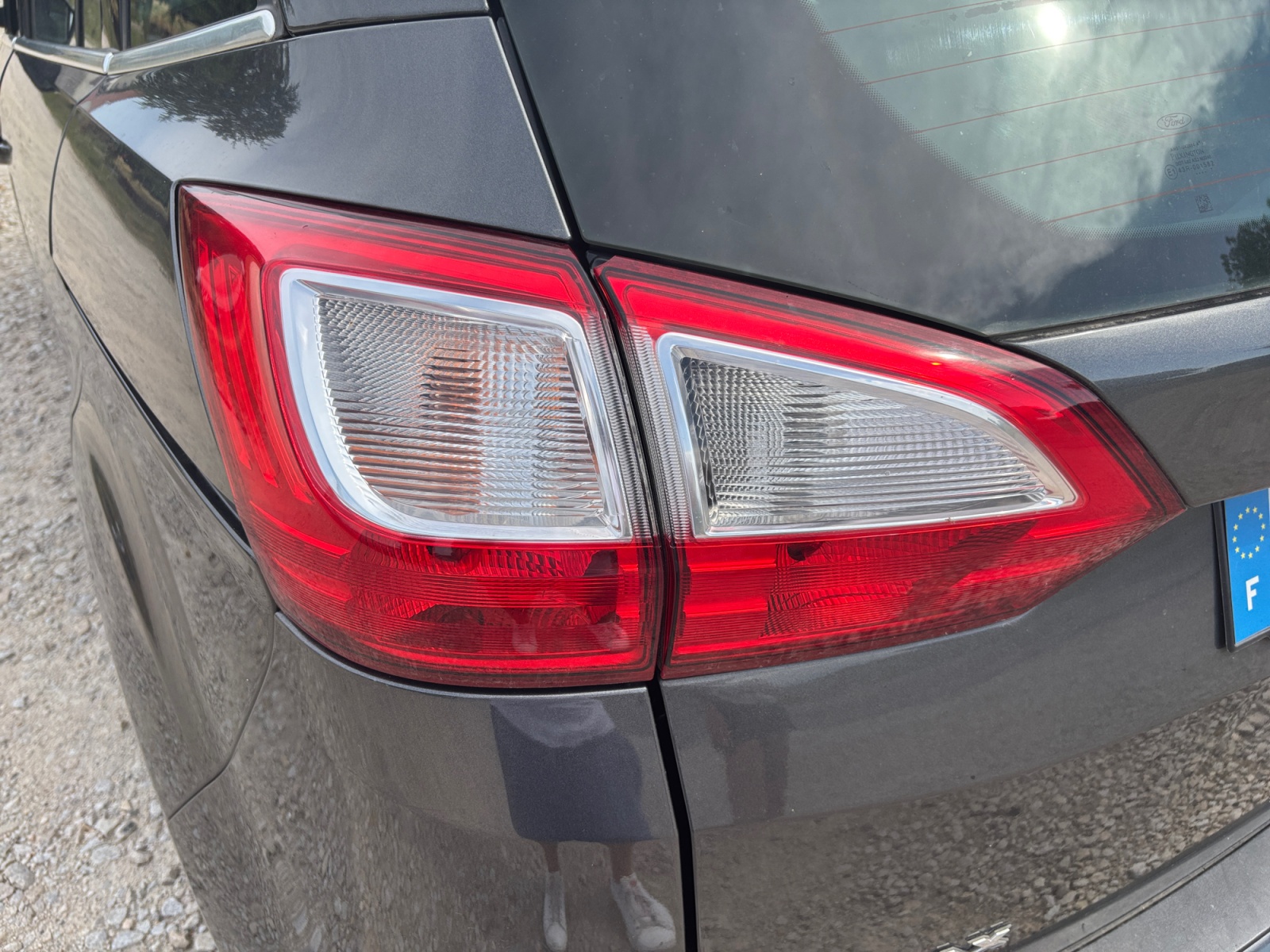 Ford Grand C-Max 32