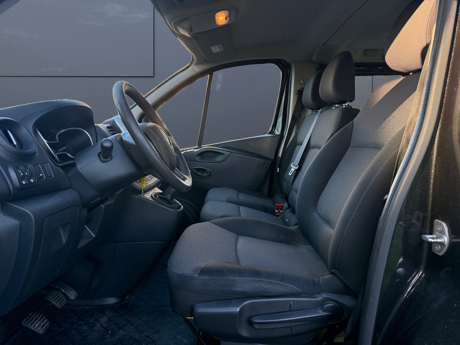 Renault Trafic 9