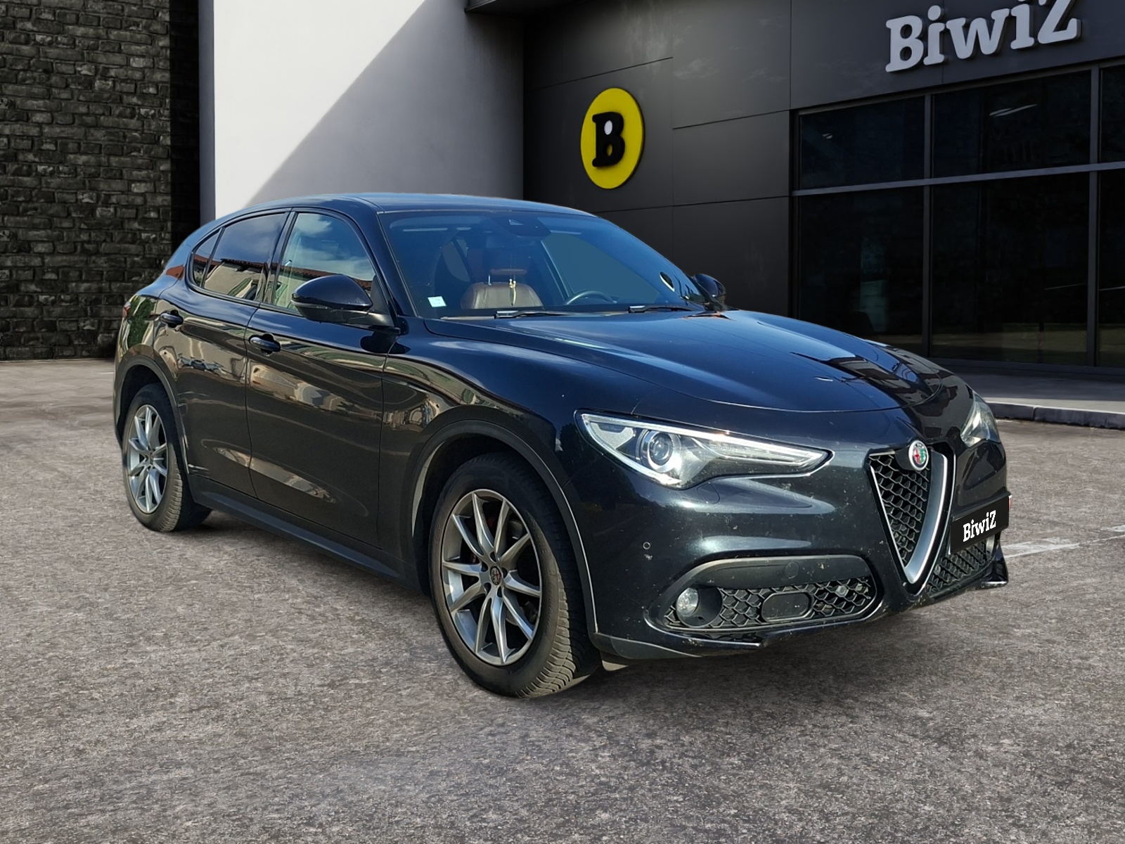 Alfa Romeo Stelvio 6