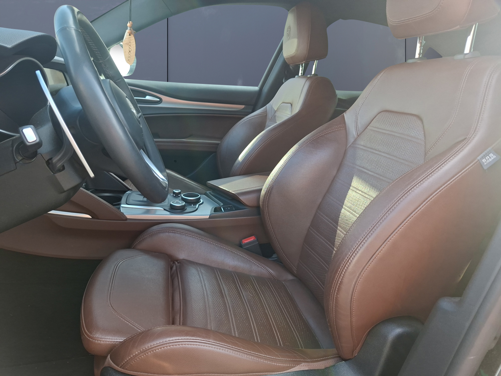Alfa Romeo Stelvio 9