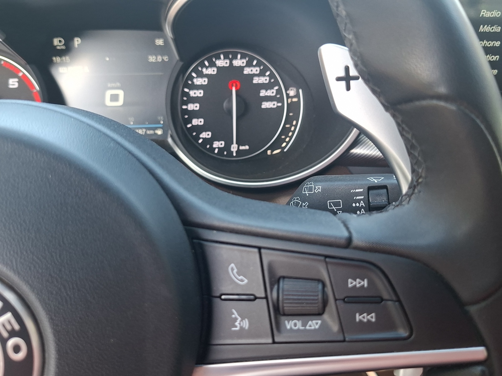 Alfa Romeo Stelvio 20