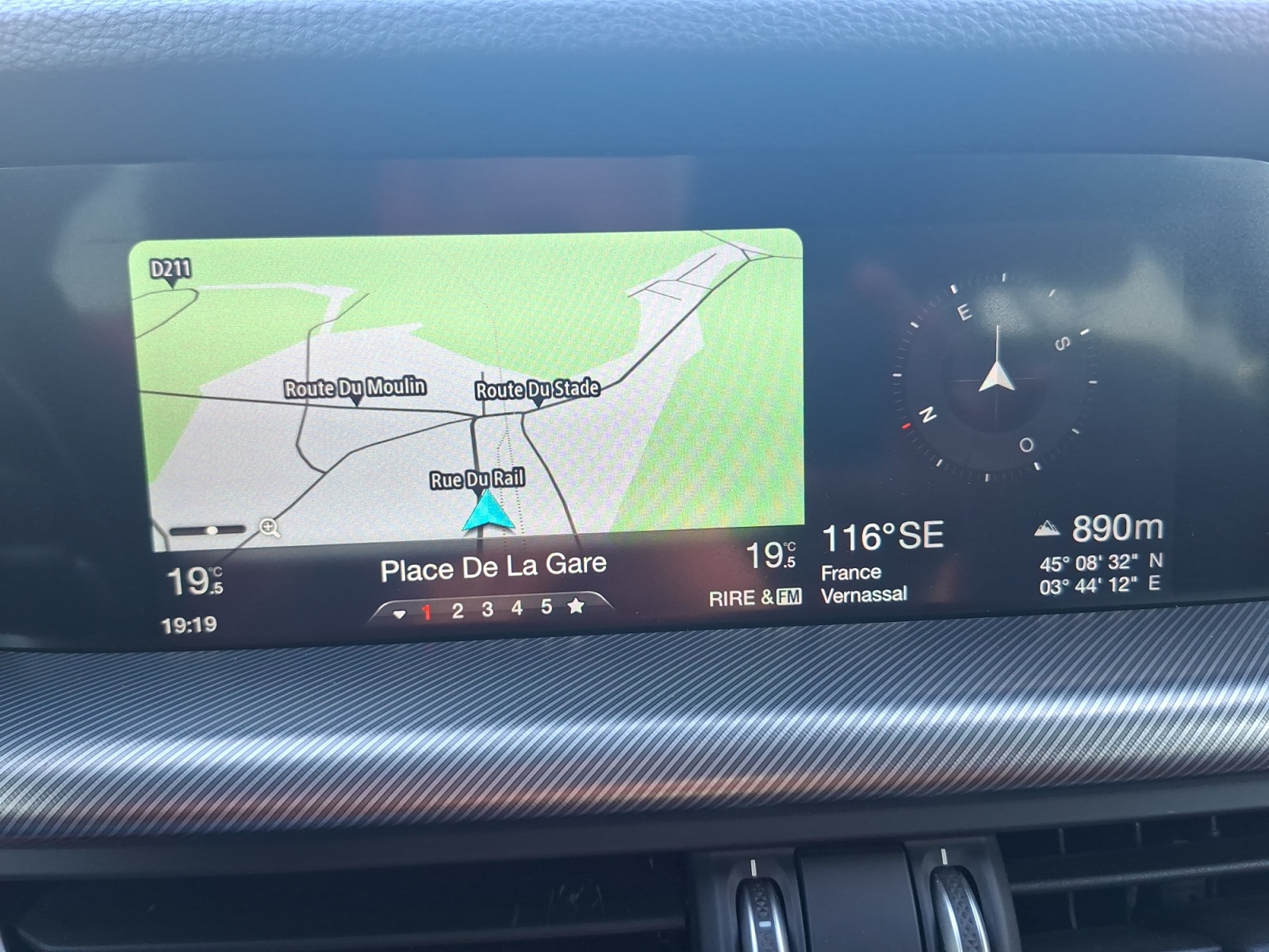 Alfa Romeo Stelvio 22