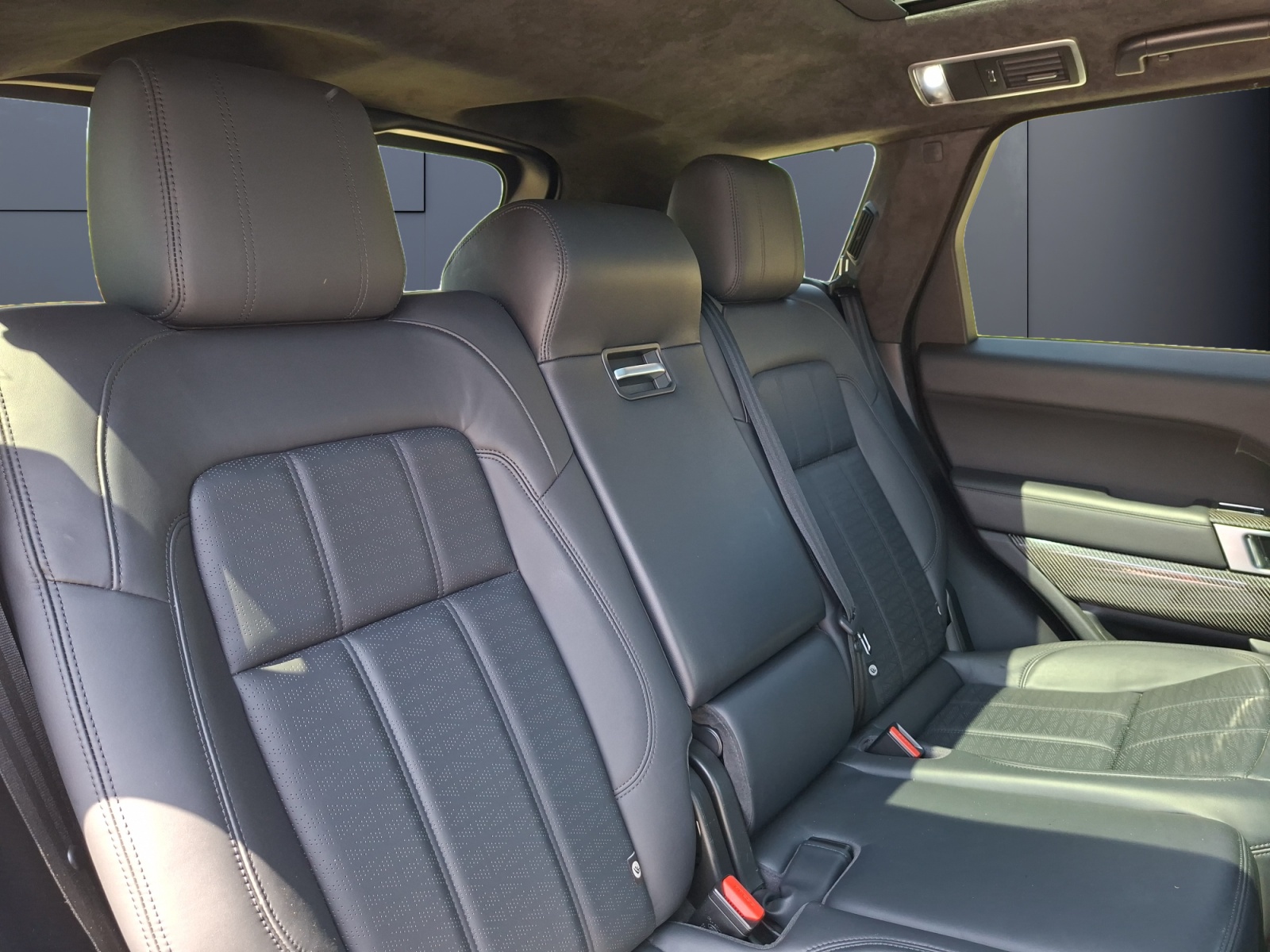 Land Rover Range Rover Sport 11