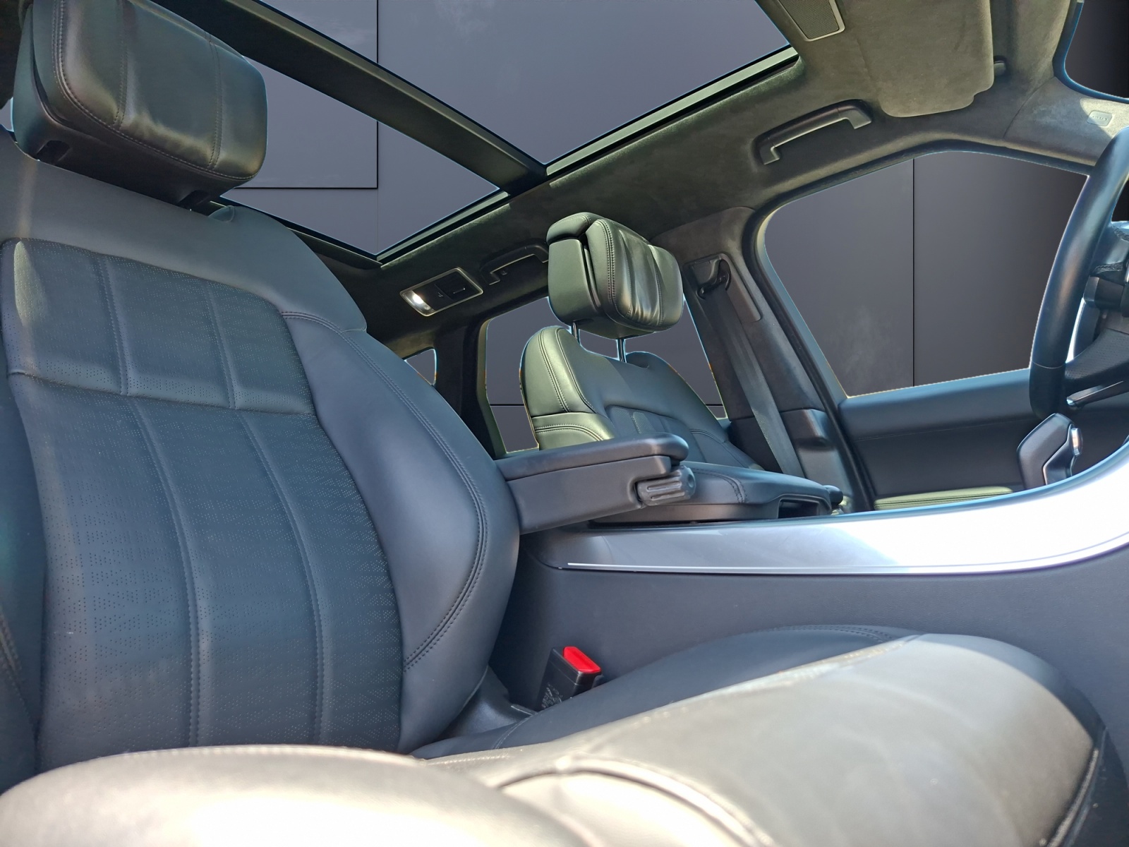 Land Rover Range Rover Sport 13