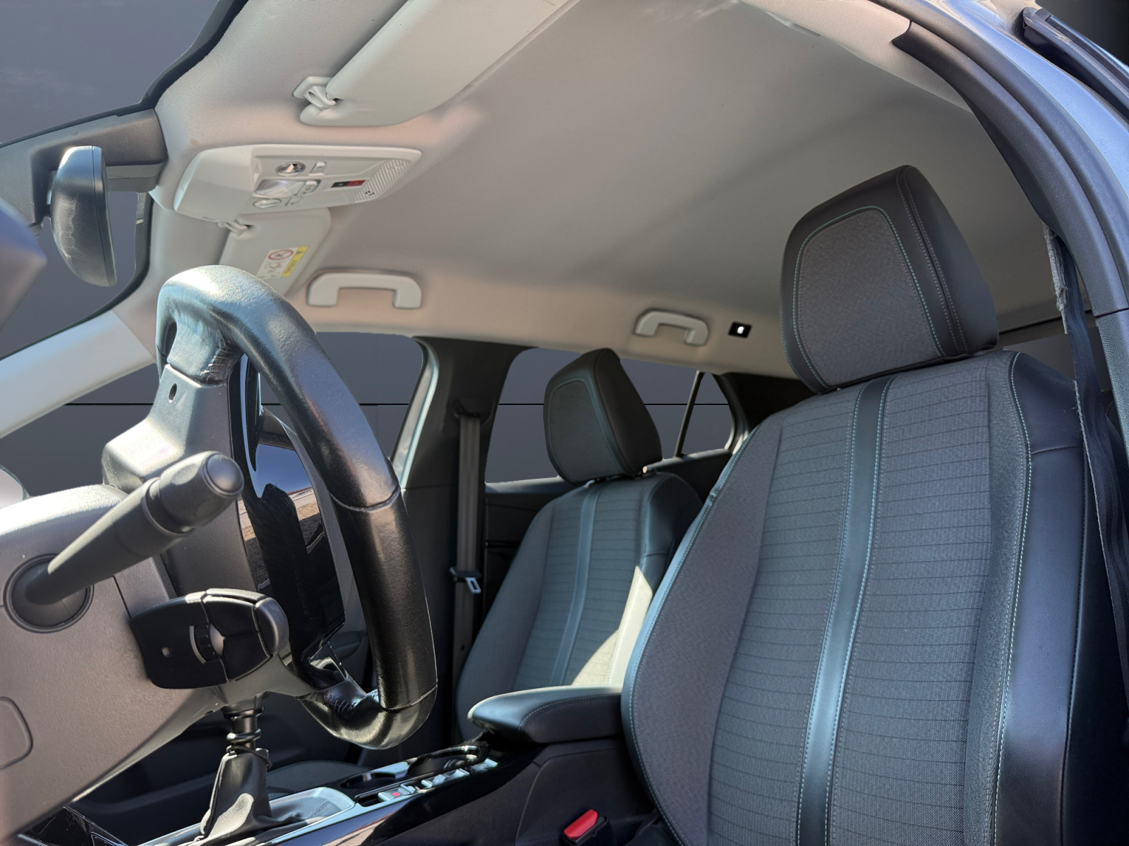 Peugeot 2008 9