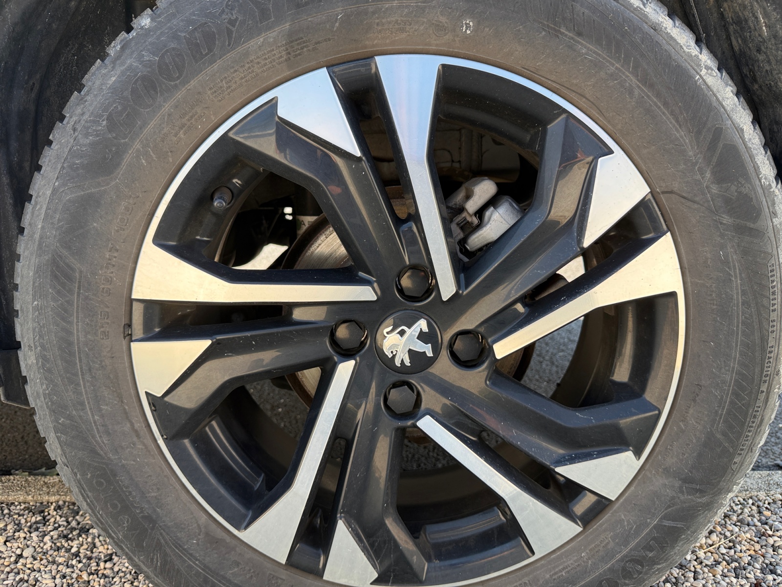 Peugeot 2008 30
