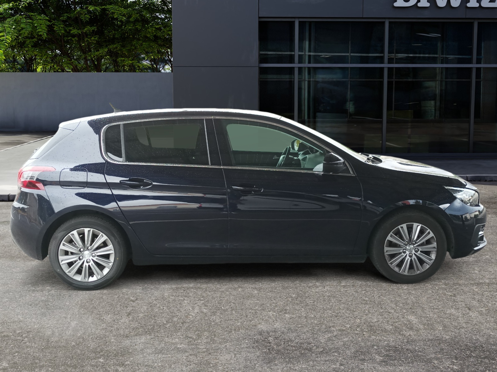 Peugeot 308 5