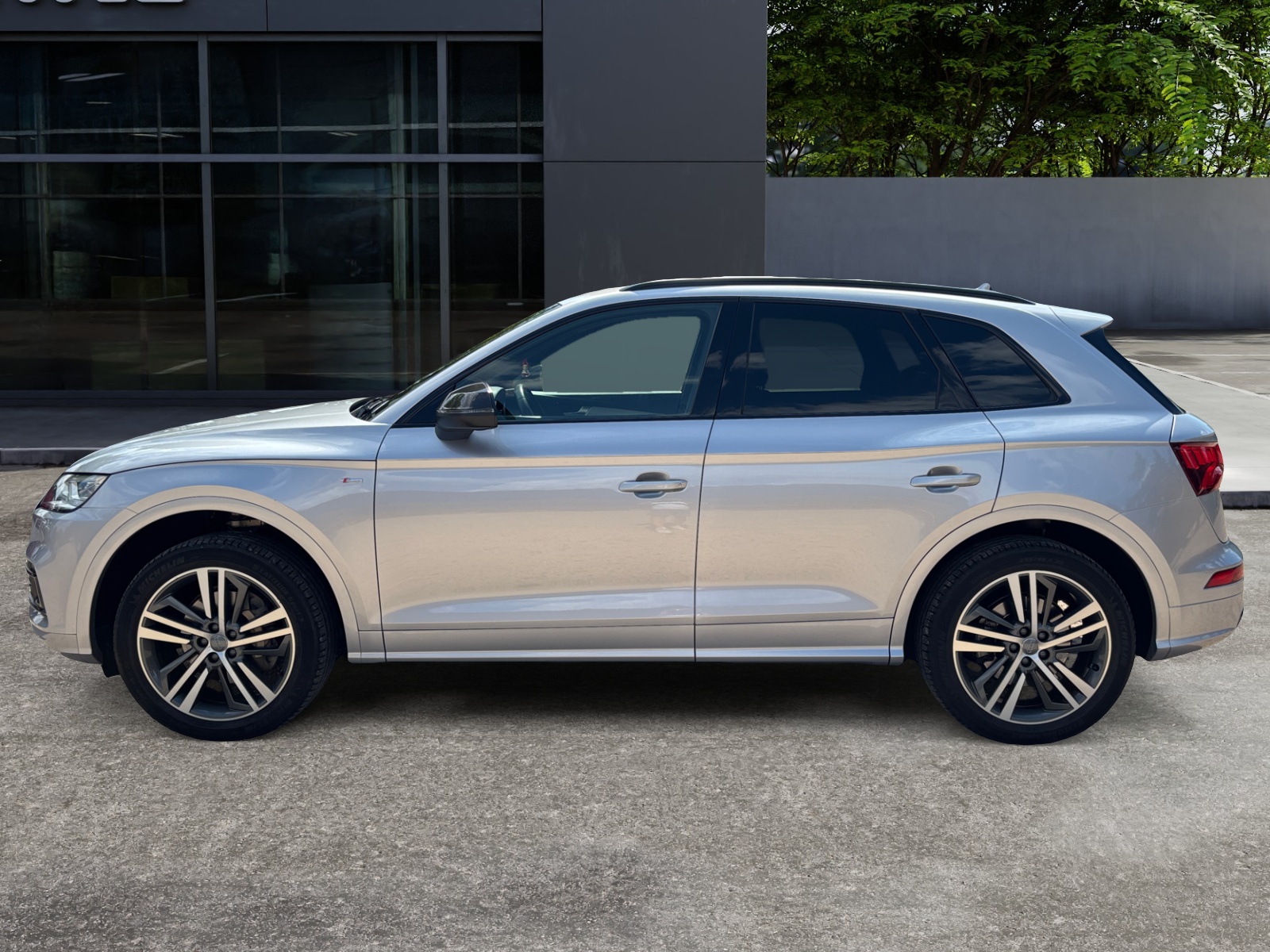 Audi Q5 1