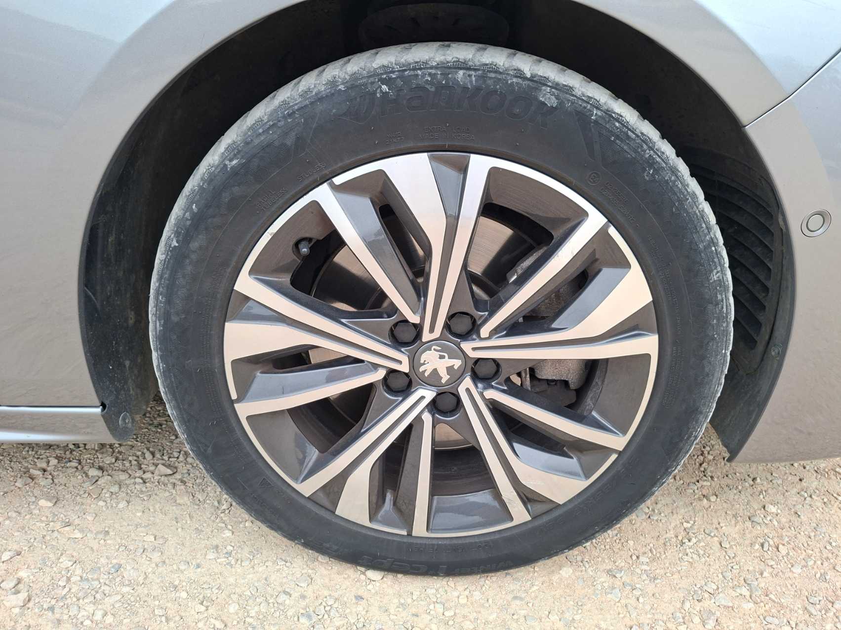 Peugeot 508 32