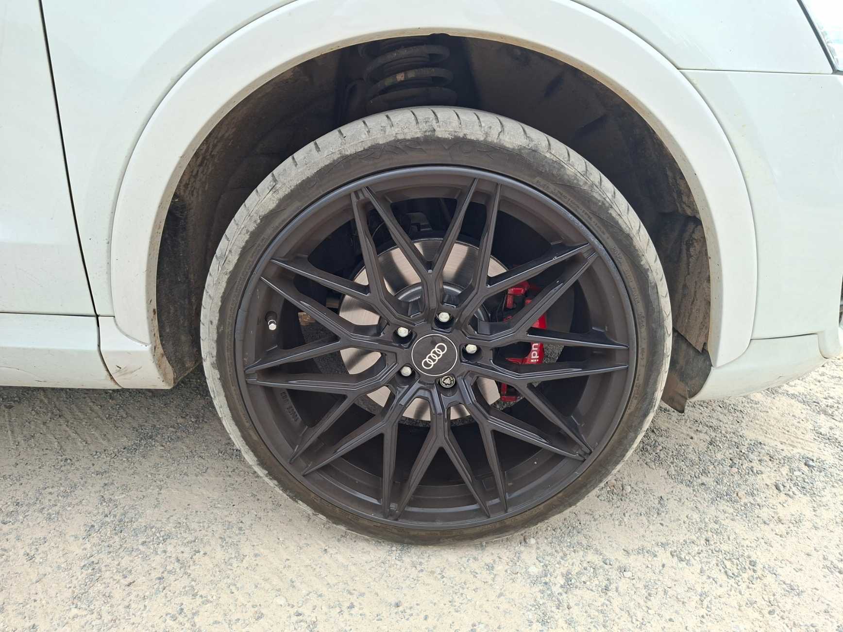 Audi Q3 40