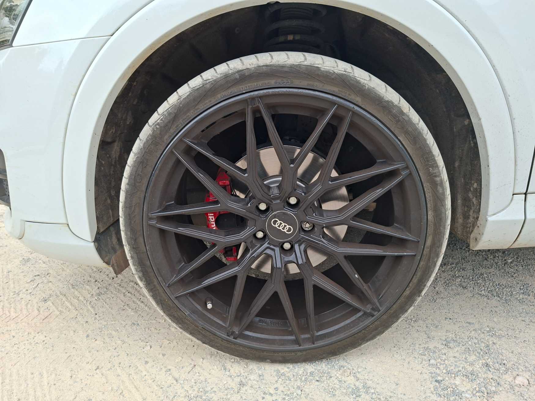 Audi Q3 42