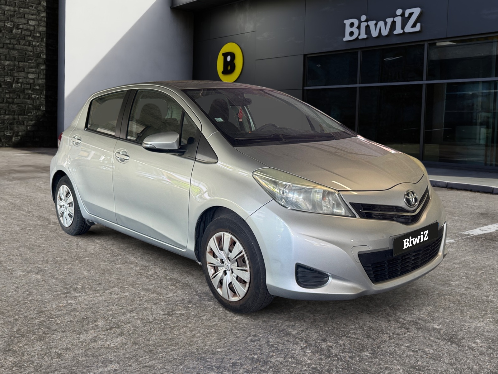 Toyota Yaris 6