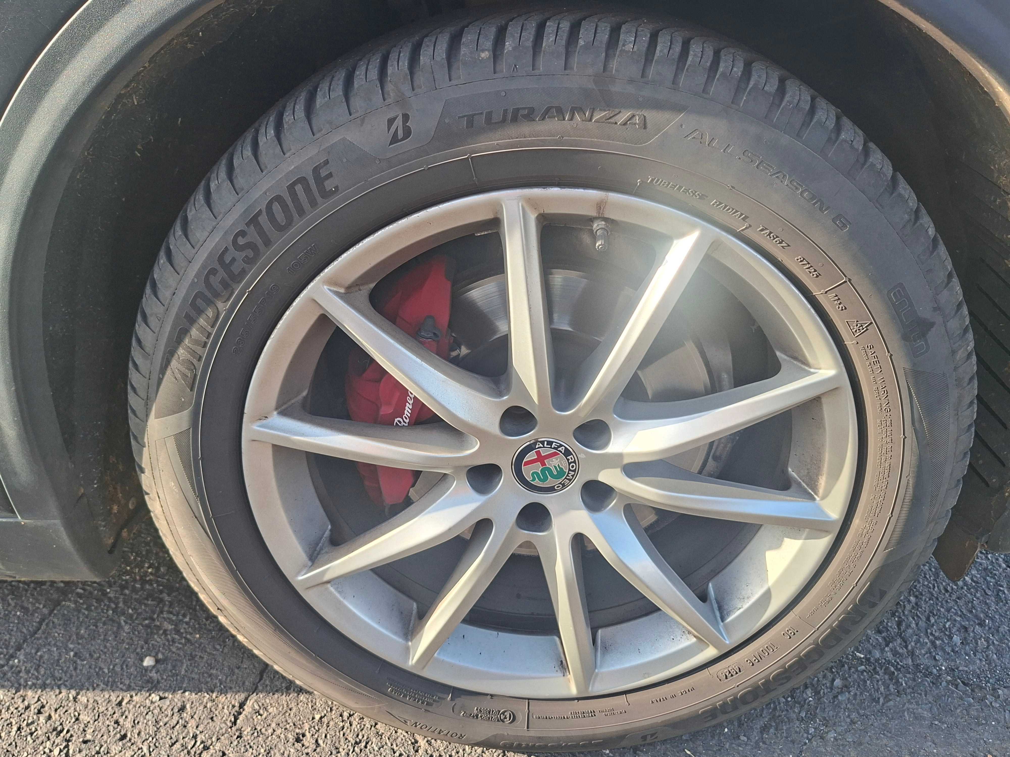 Alfa Romeo Stelvio 40