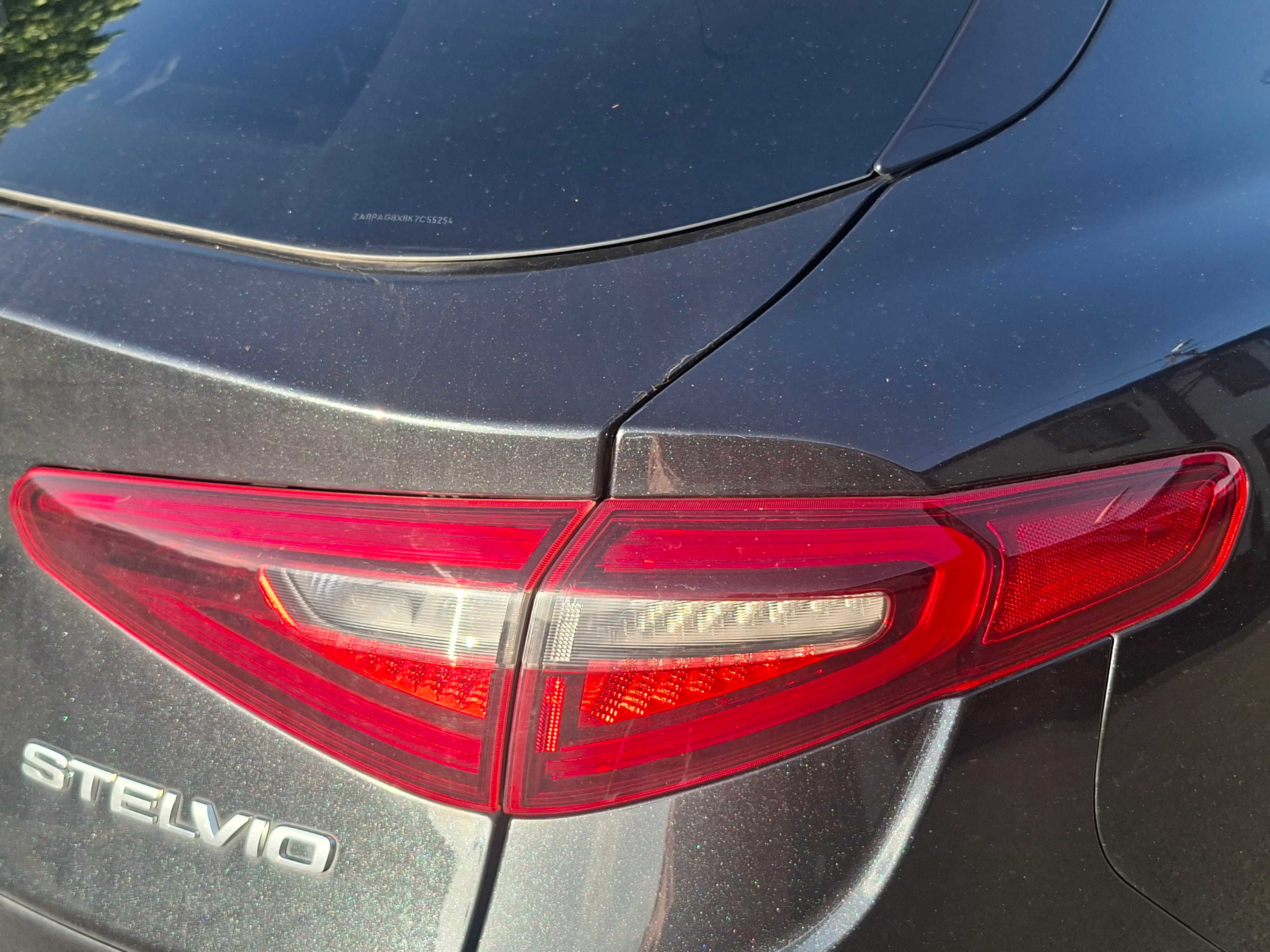 Alfa Romeo Stelvio 37