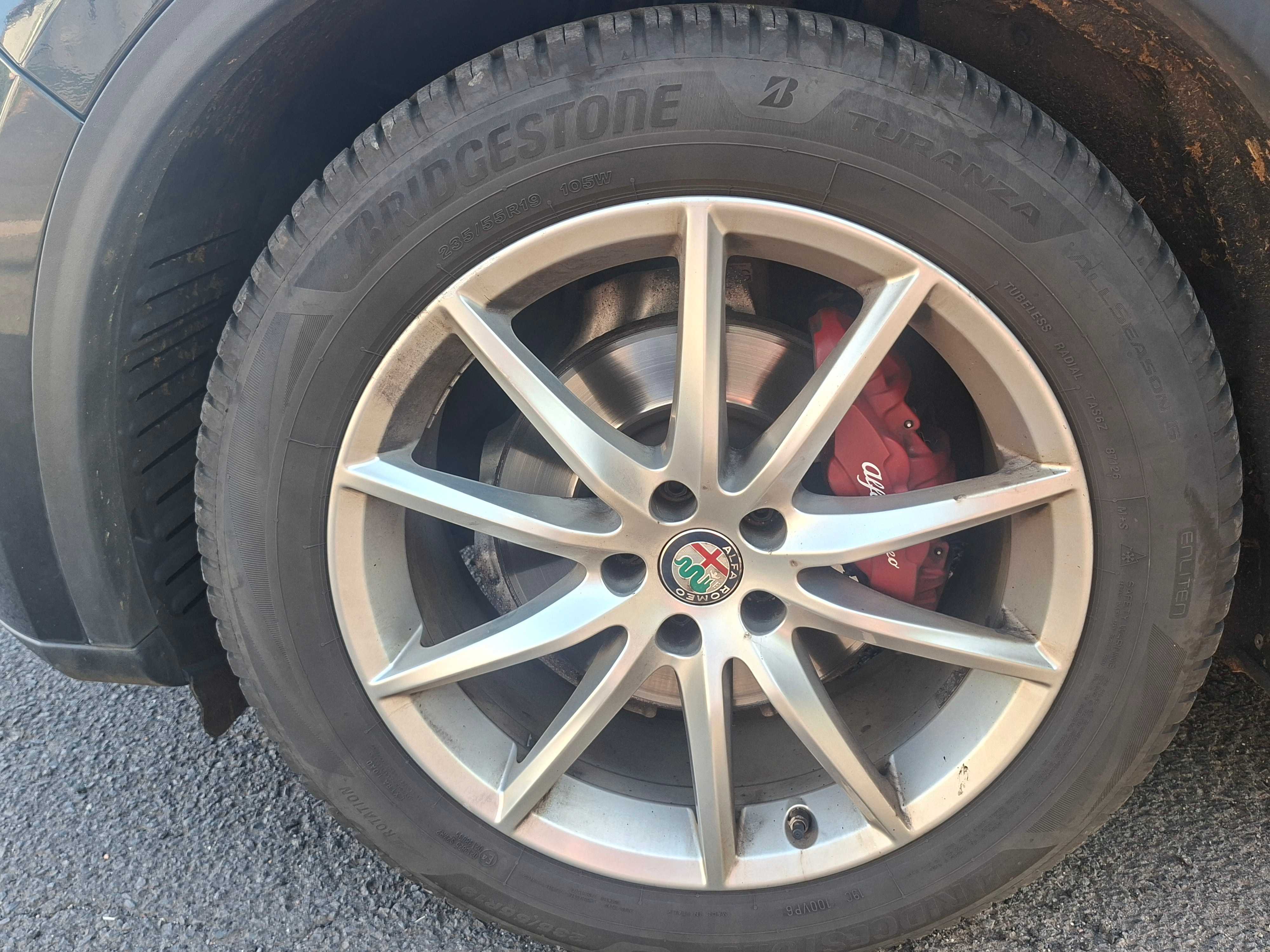 Alfa Romeo Stelvio 41