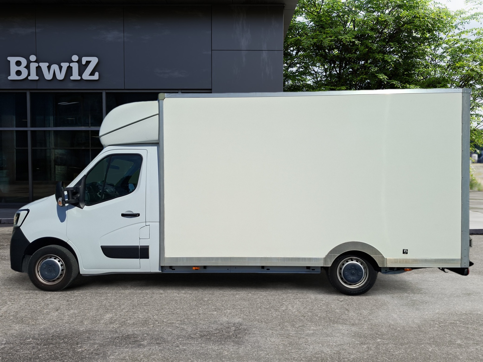 Renault Master Vu 1