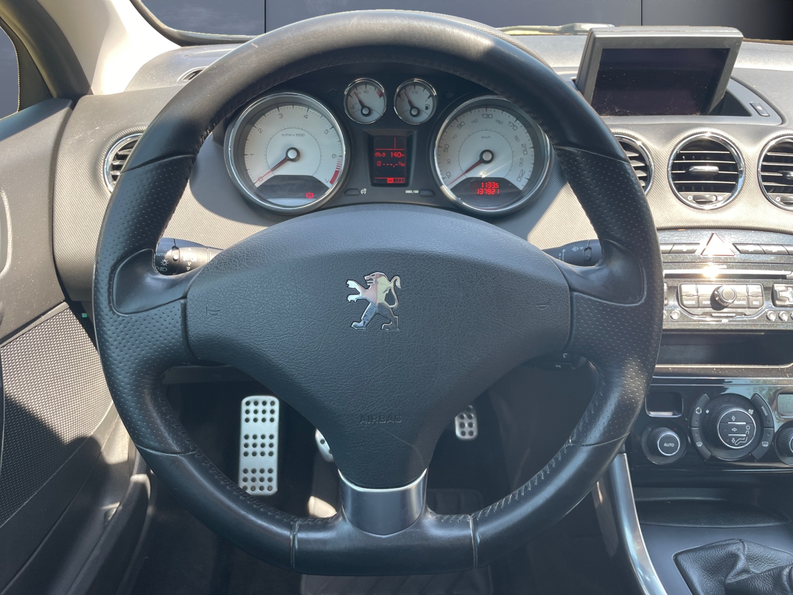 Peugeot 308 15