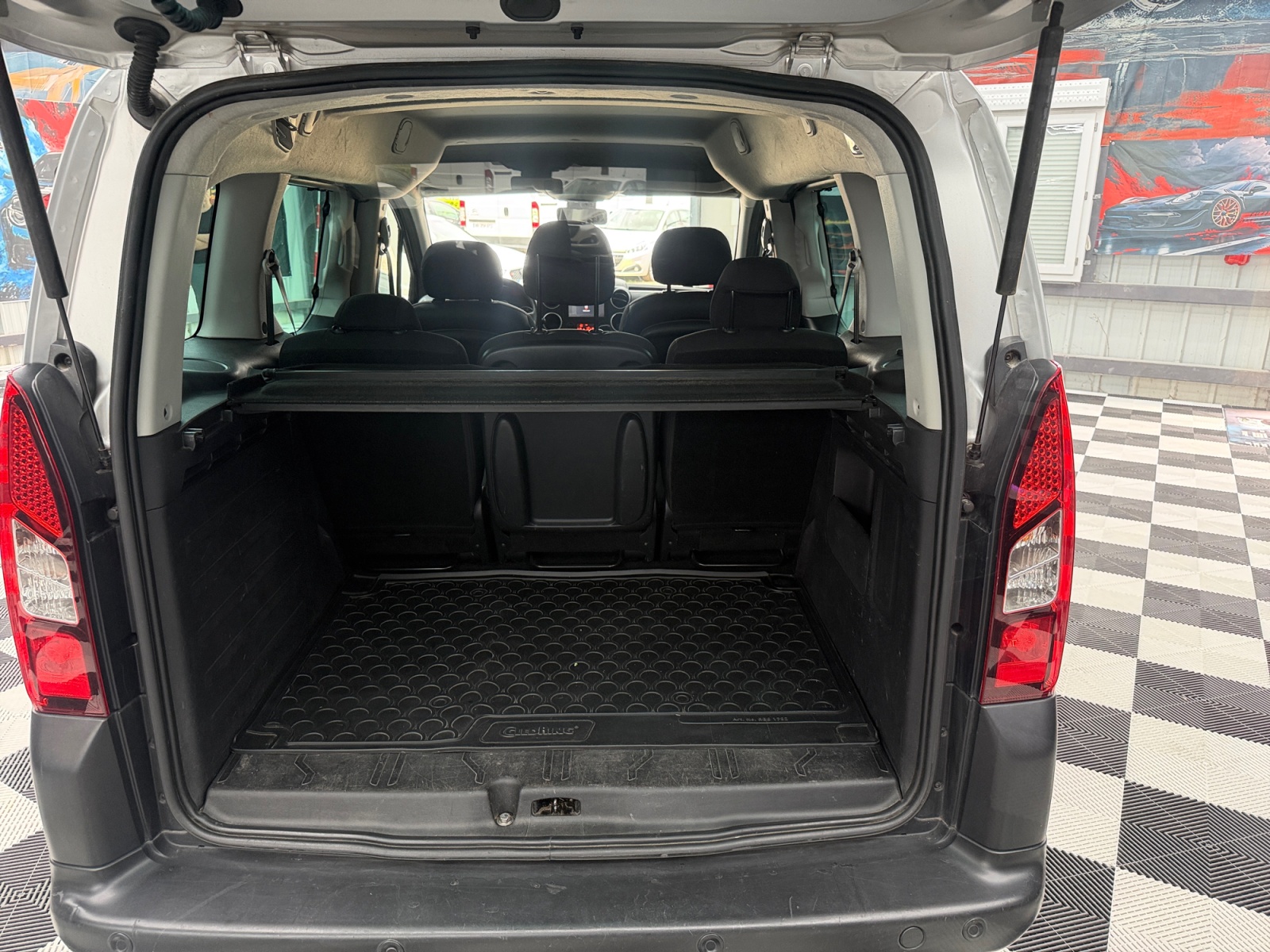 Peugeot Partner Tepee 23