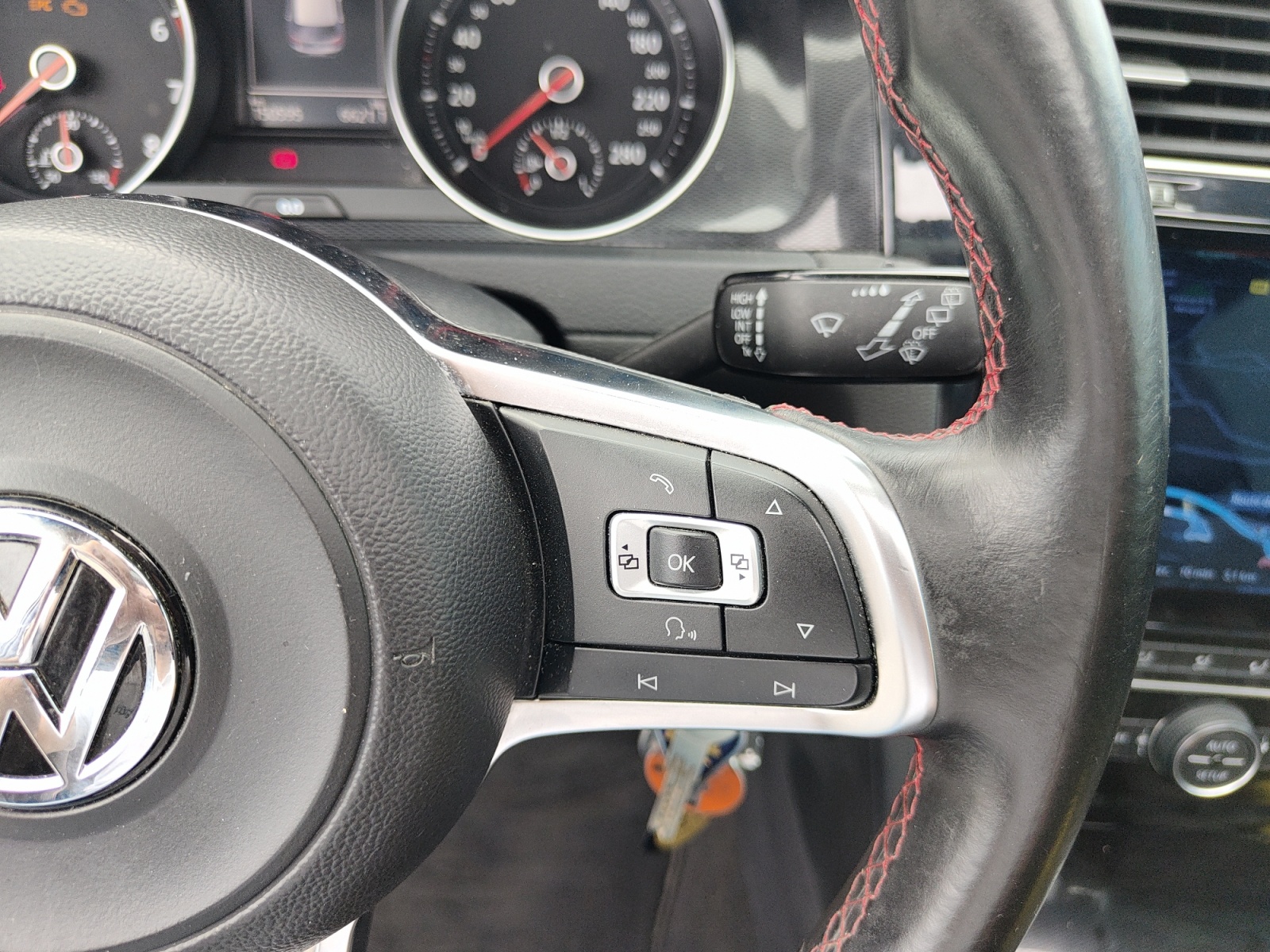 Volkswagen Golf 20