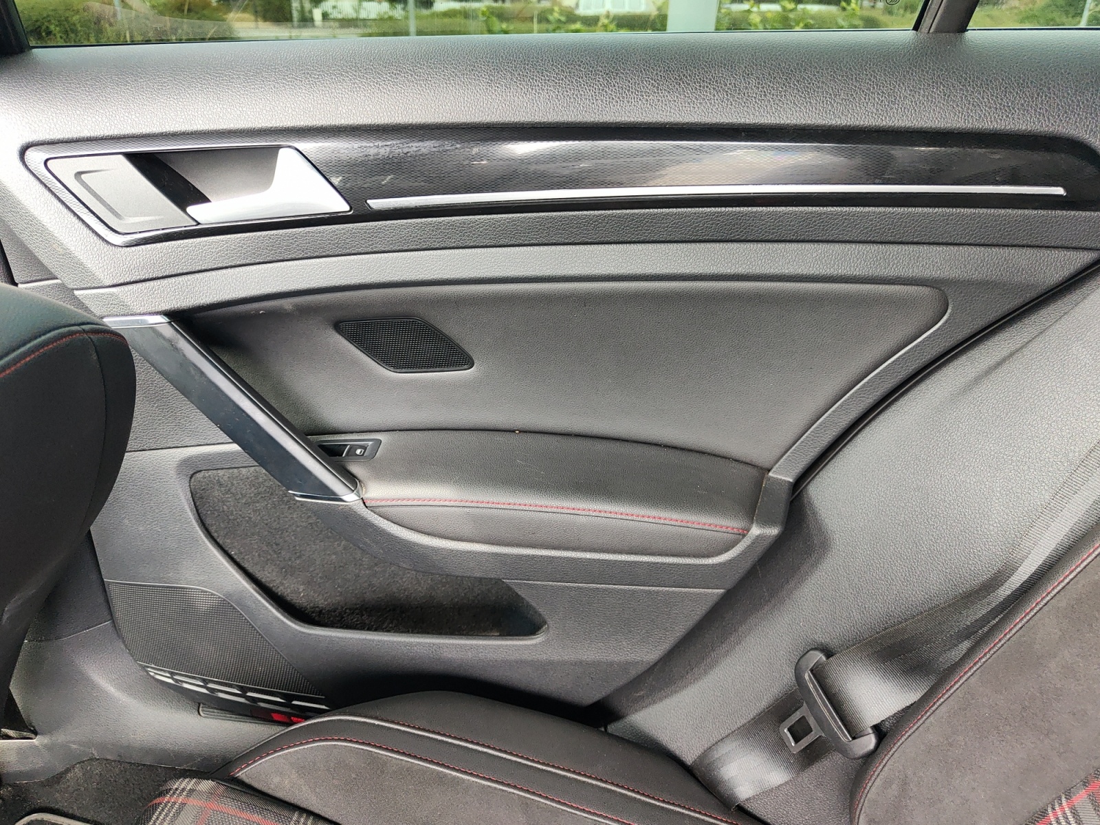 Volkswagen Golf 28
