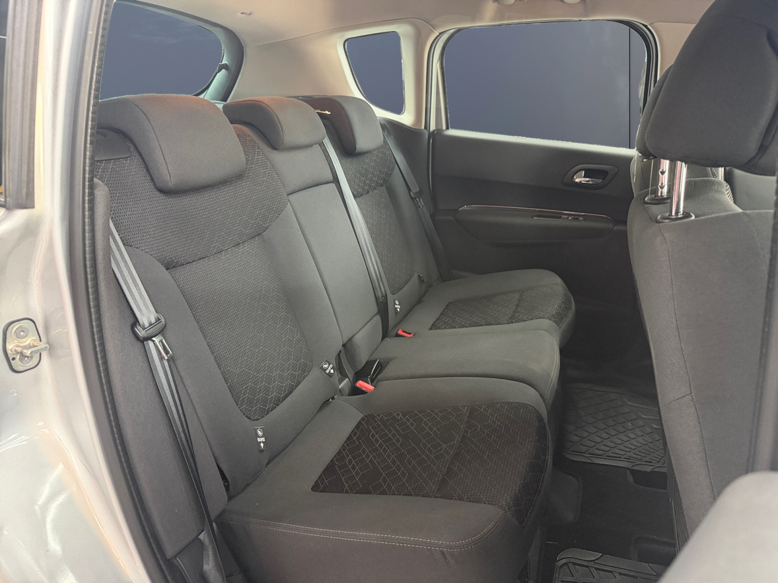 Peugeot 3008 11