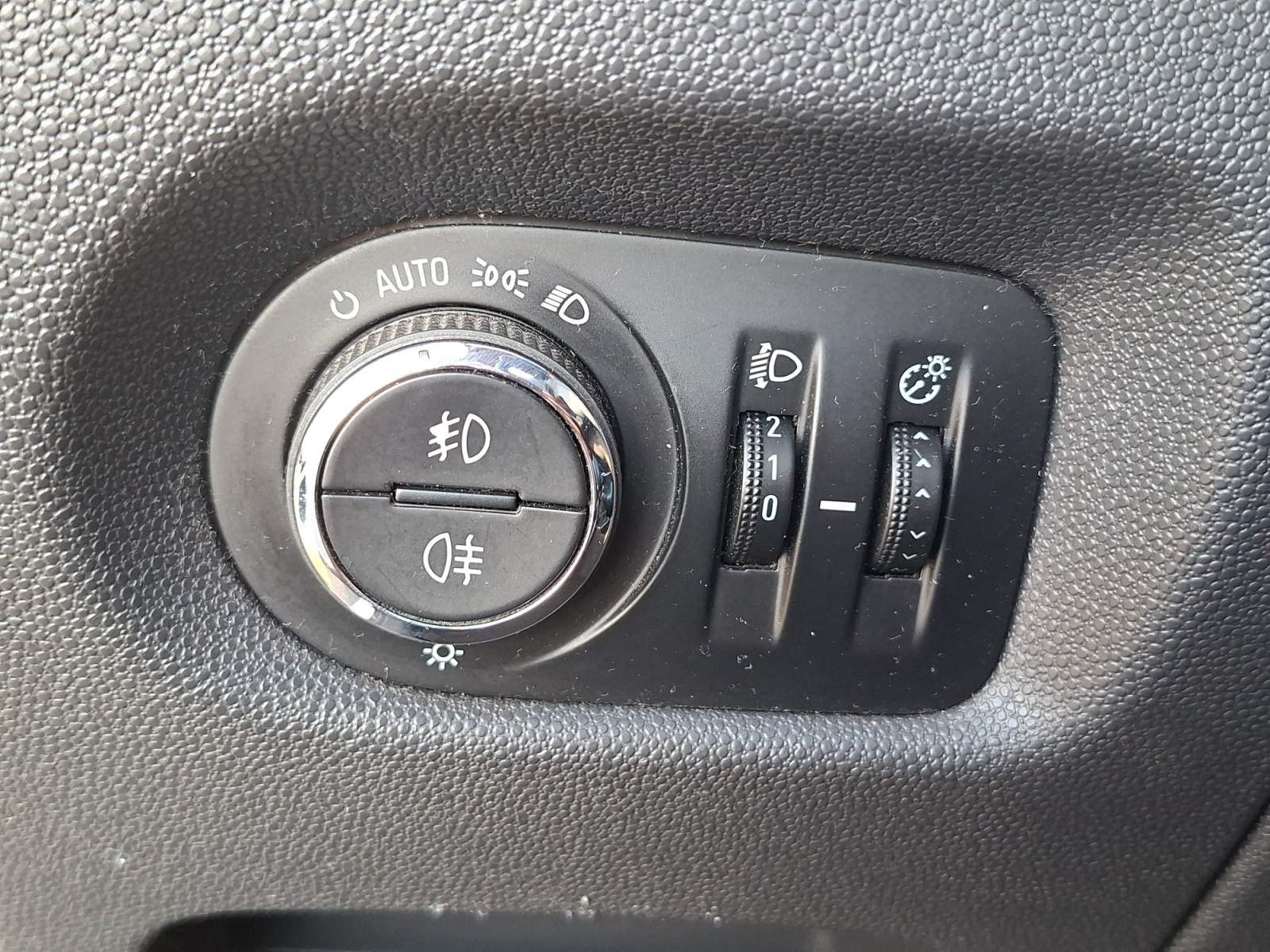 Opel Corsa 18