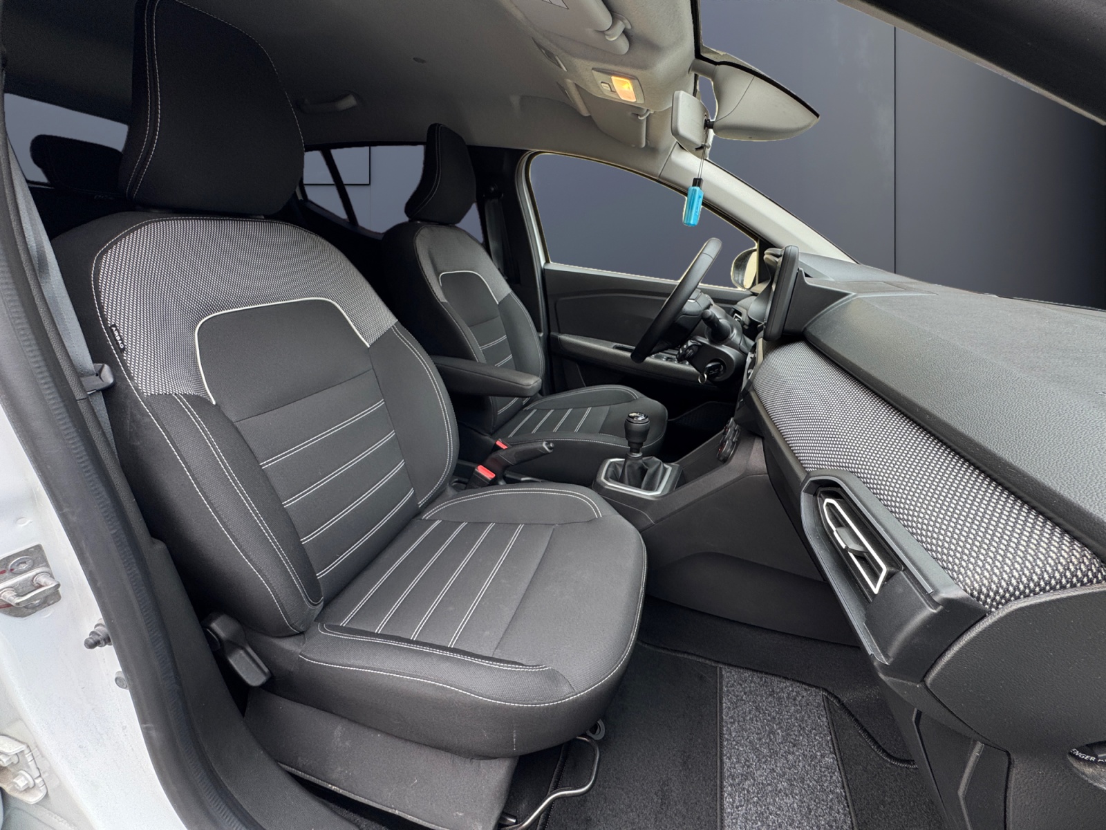 Dacia Sandero 13