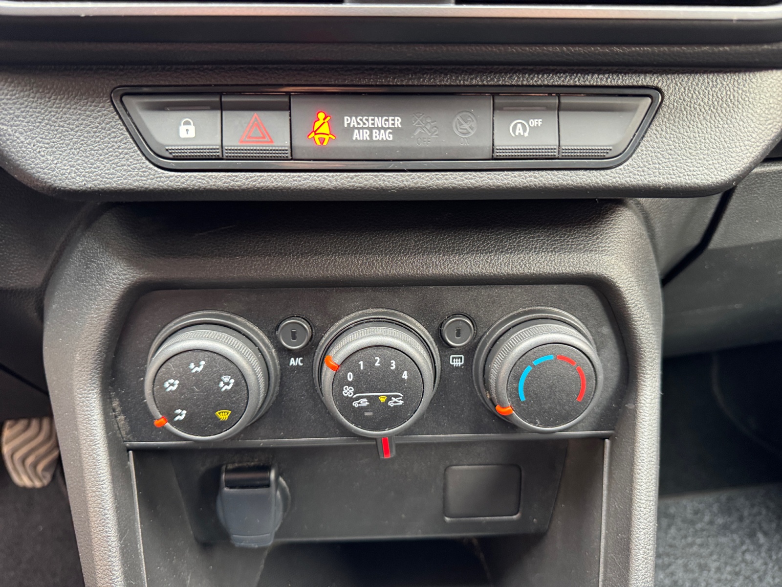 Dacia Sandero 26