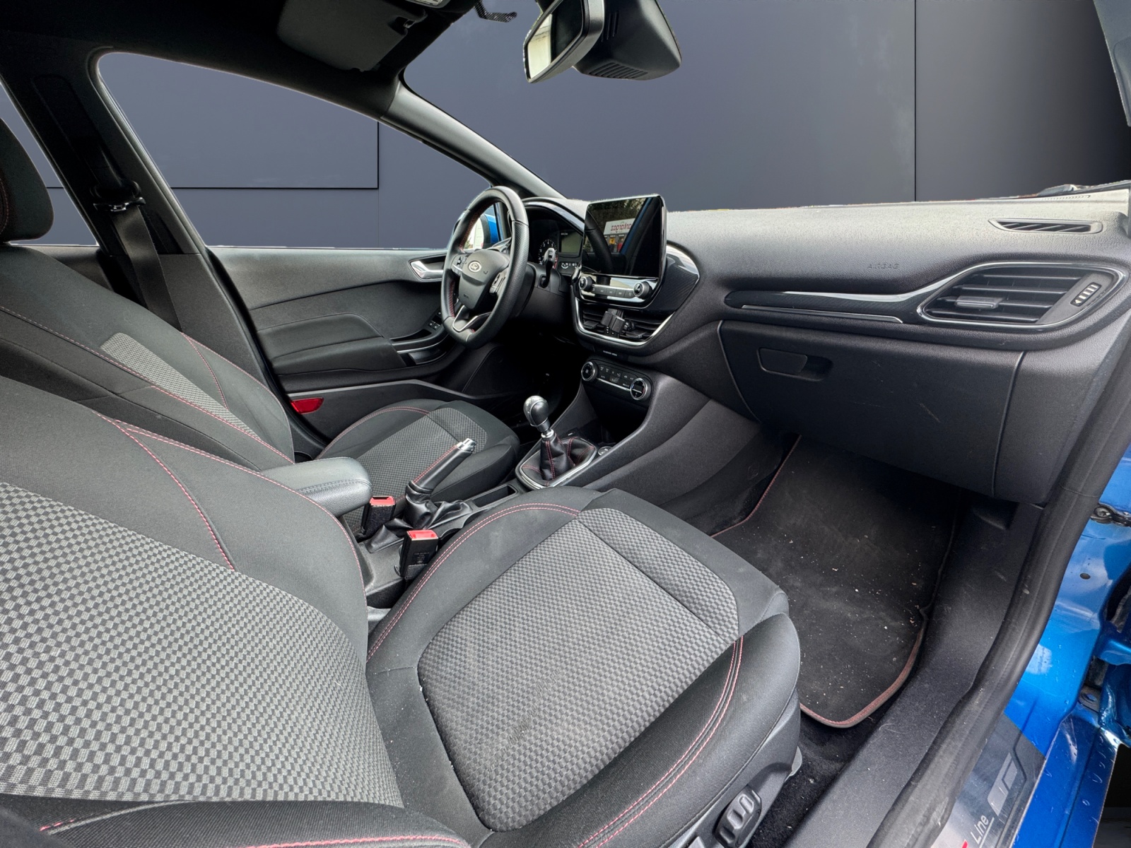 Ford Fiesta 12