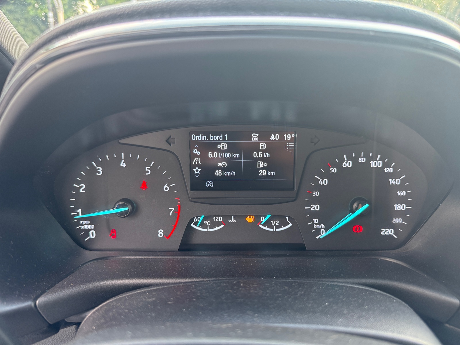 Ford Fiesta 16