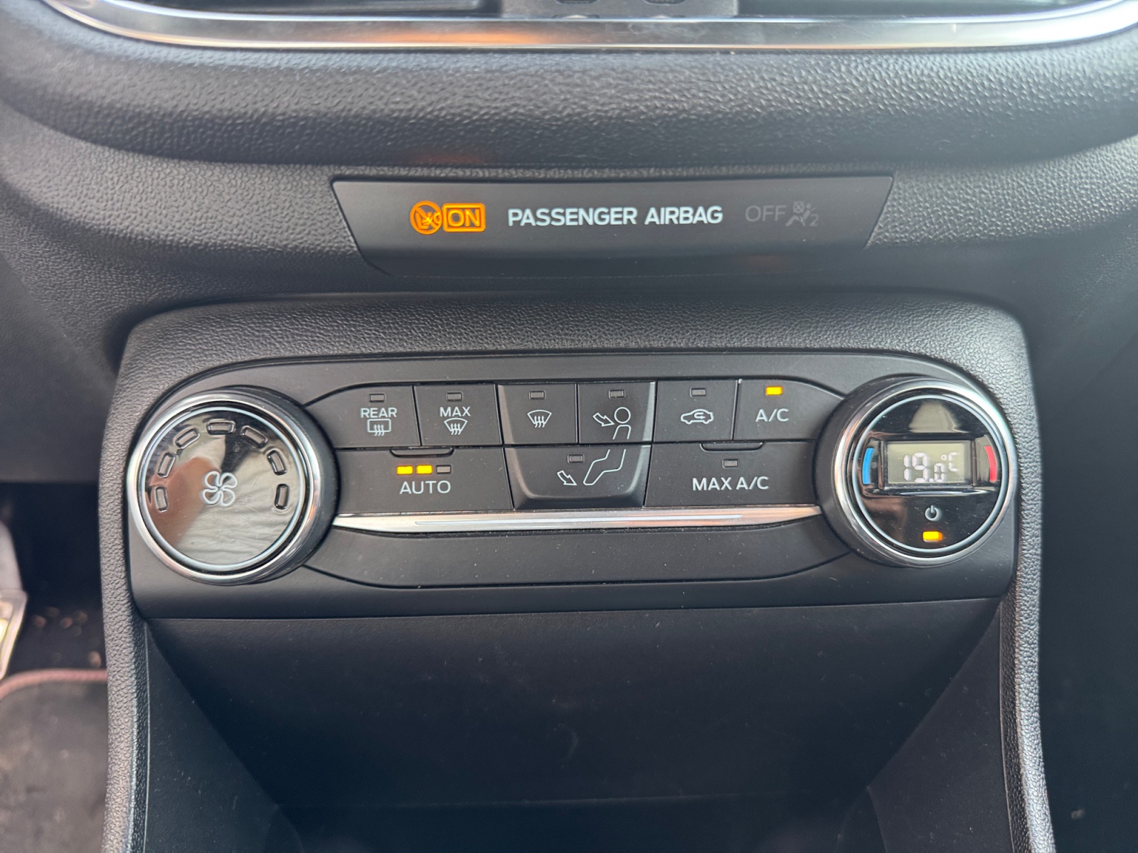 Ford Fiesta 25
