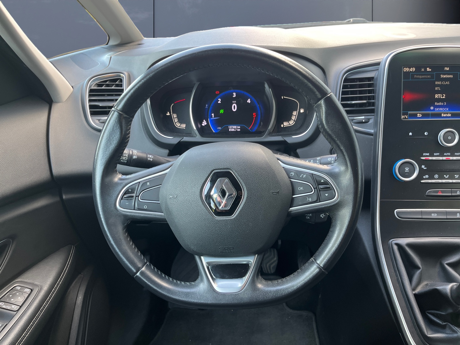 Renault Scenic 15