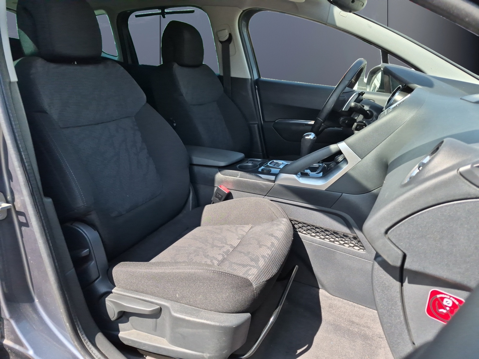 Peugeot 3008 13