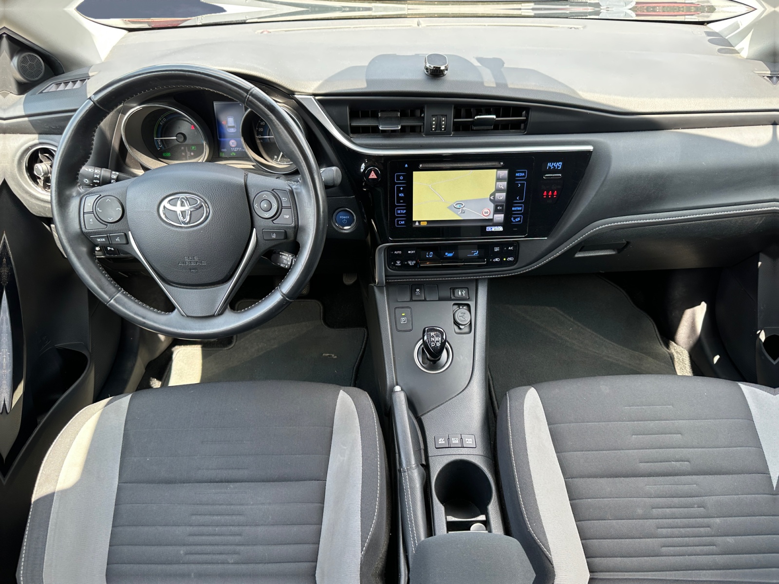 Toyota Auris 8