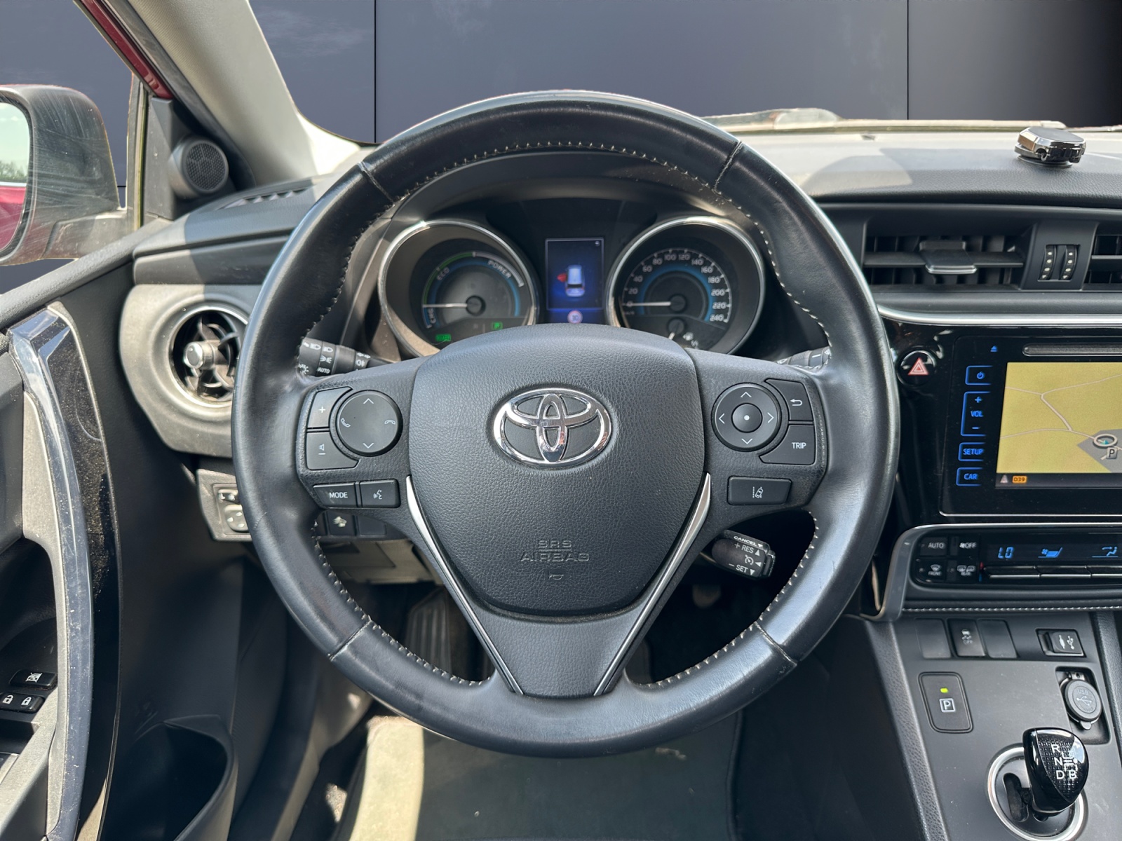 Toyota Auris 9