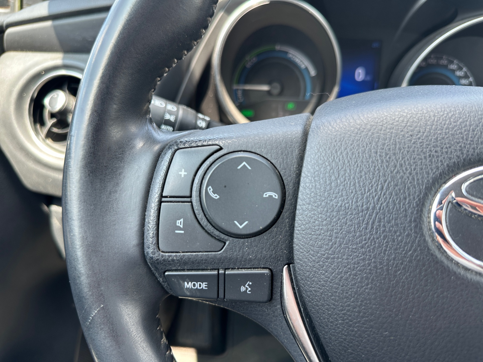 Toyota Auris 17