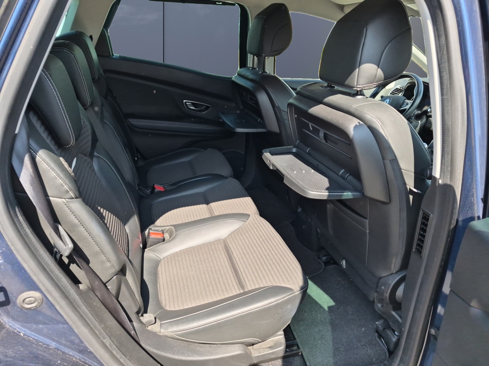 Renault Scenic 11