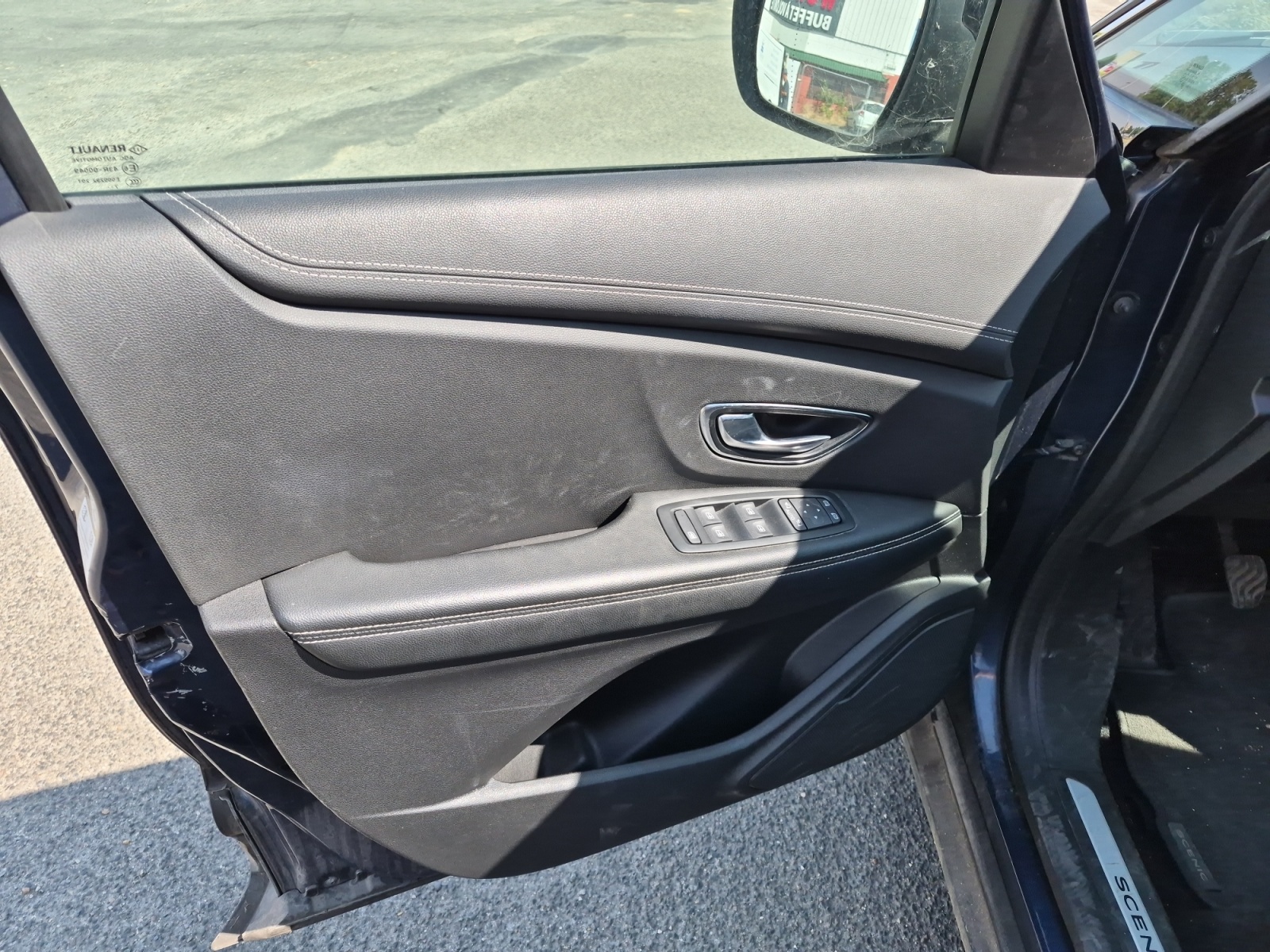 Renault Scenic 17