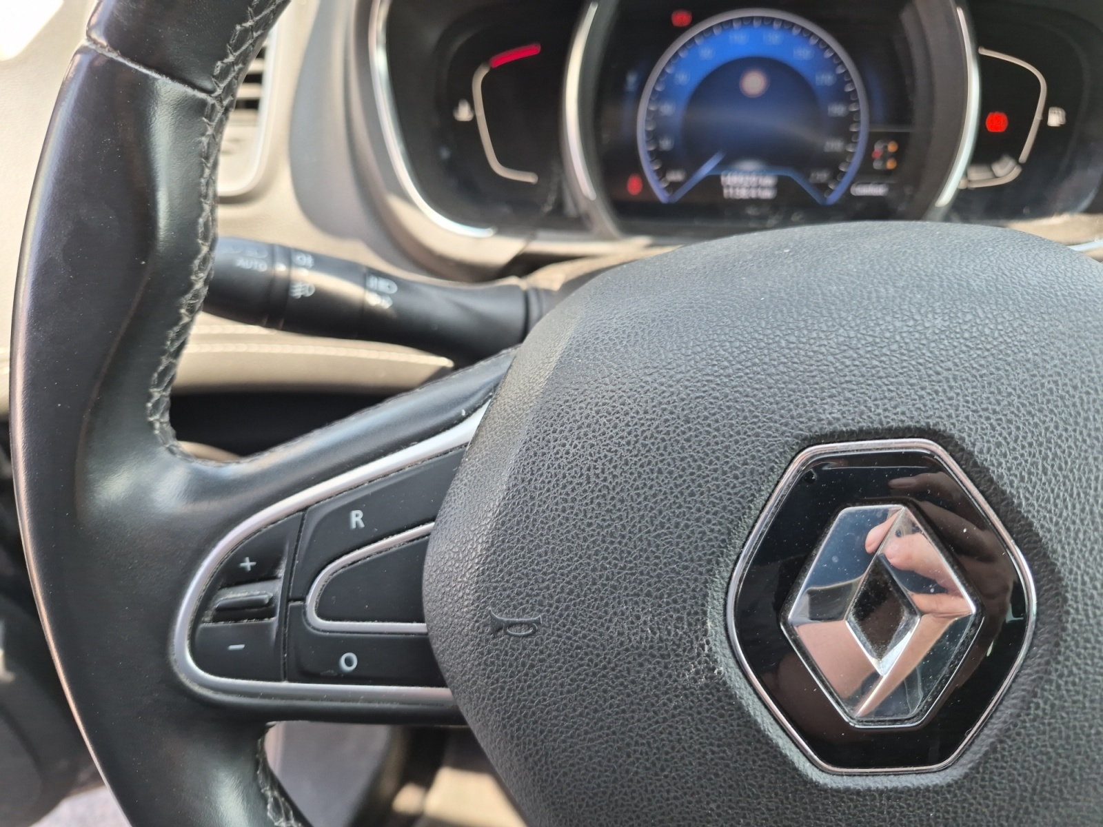 Renault Scenic 18