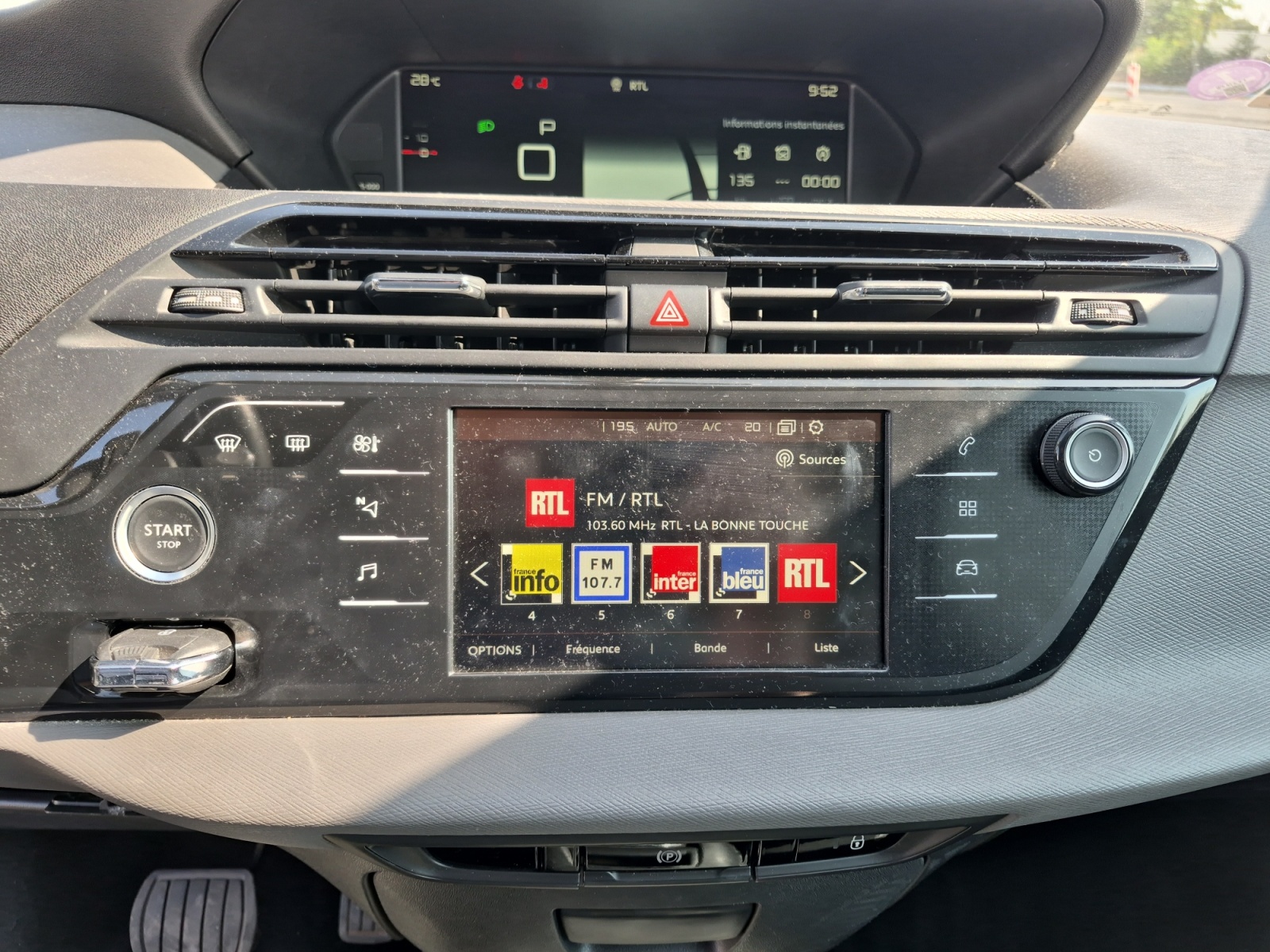 Citroen C4 Picasso 21