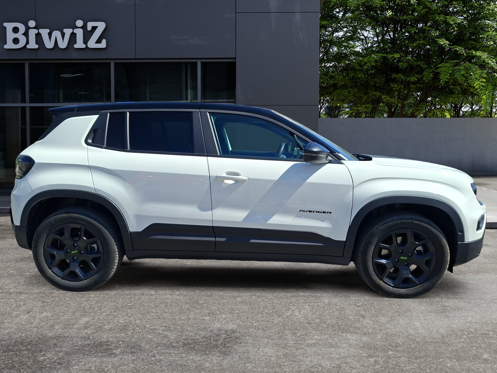Jeep Avenger 5