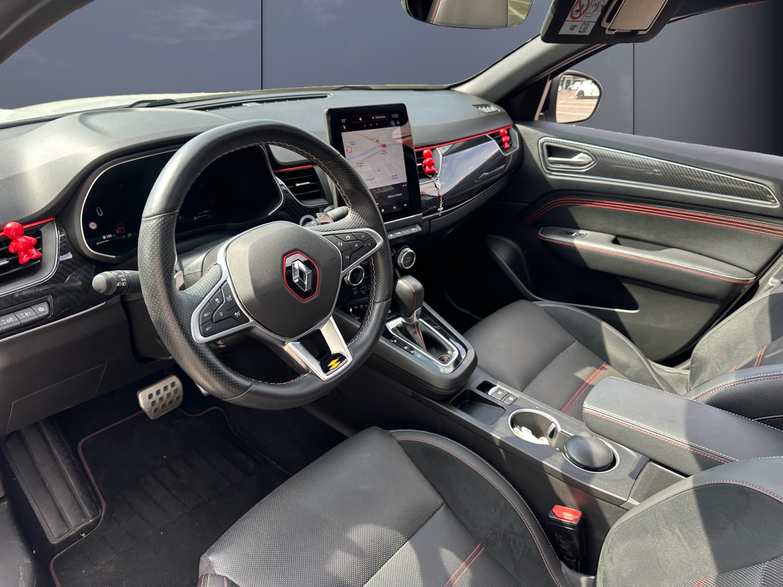 Renault Arkana 8
