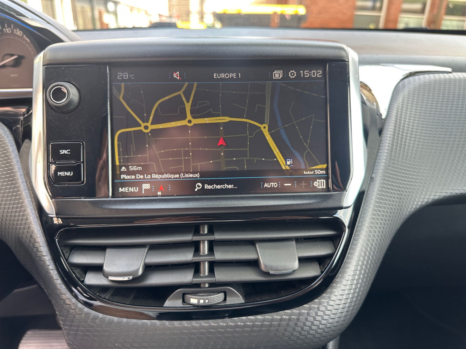 Peugeot 2008 17