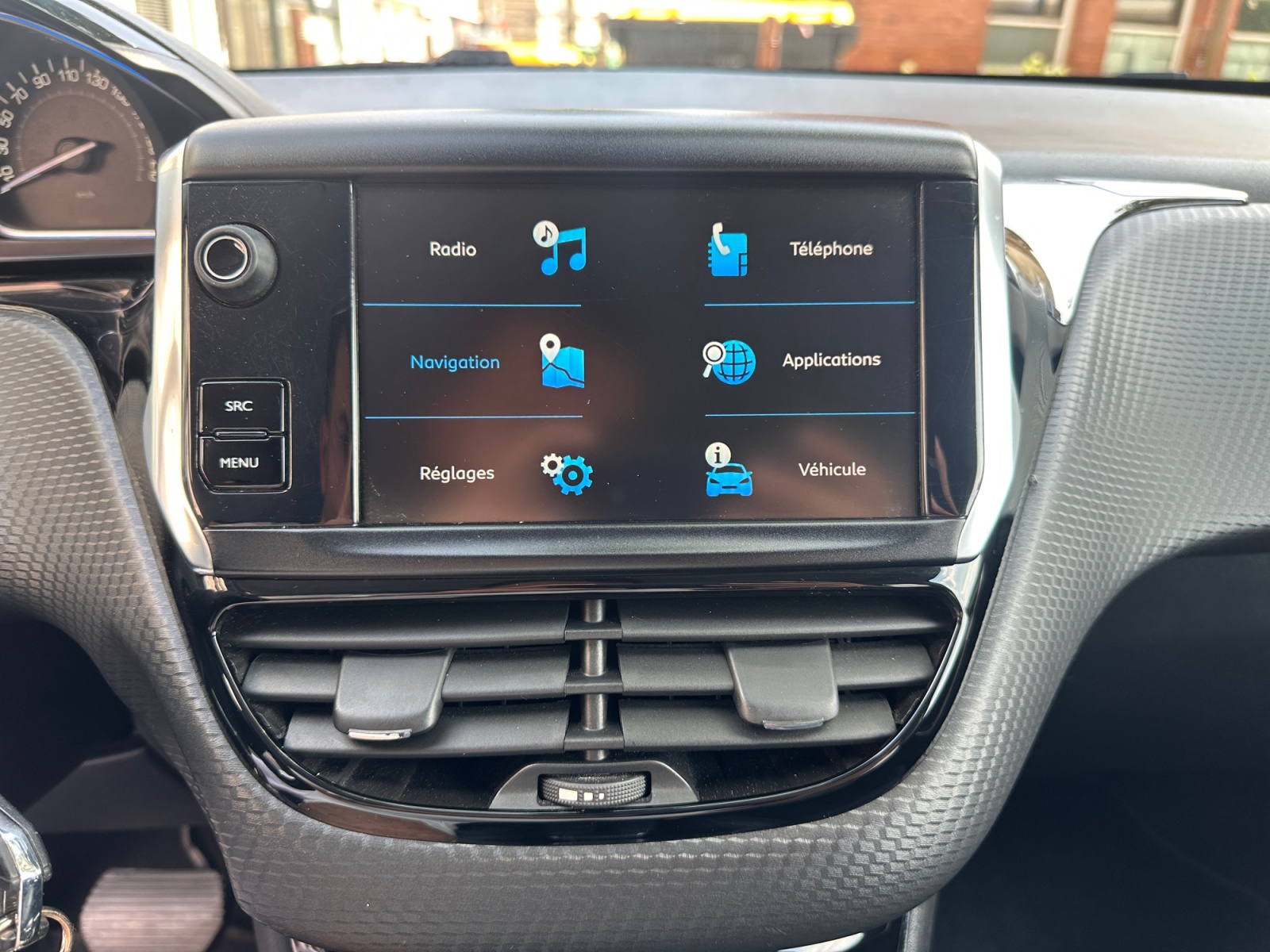 Peugeot 2008 18