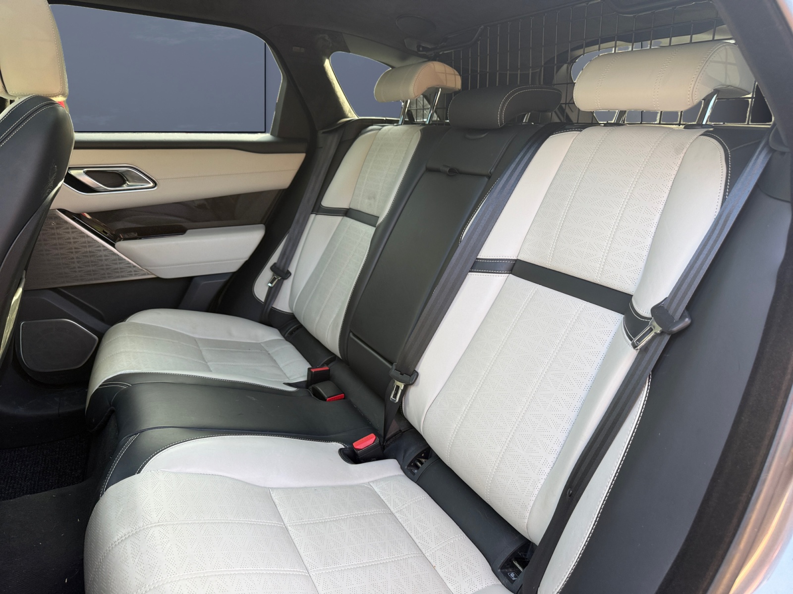 Land Rover Range Rover Velar 10