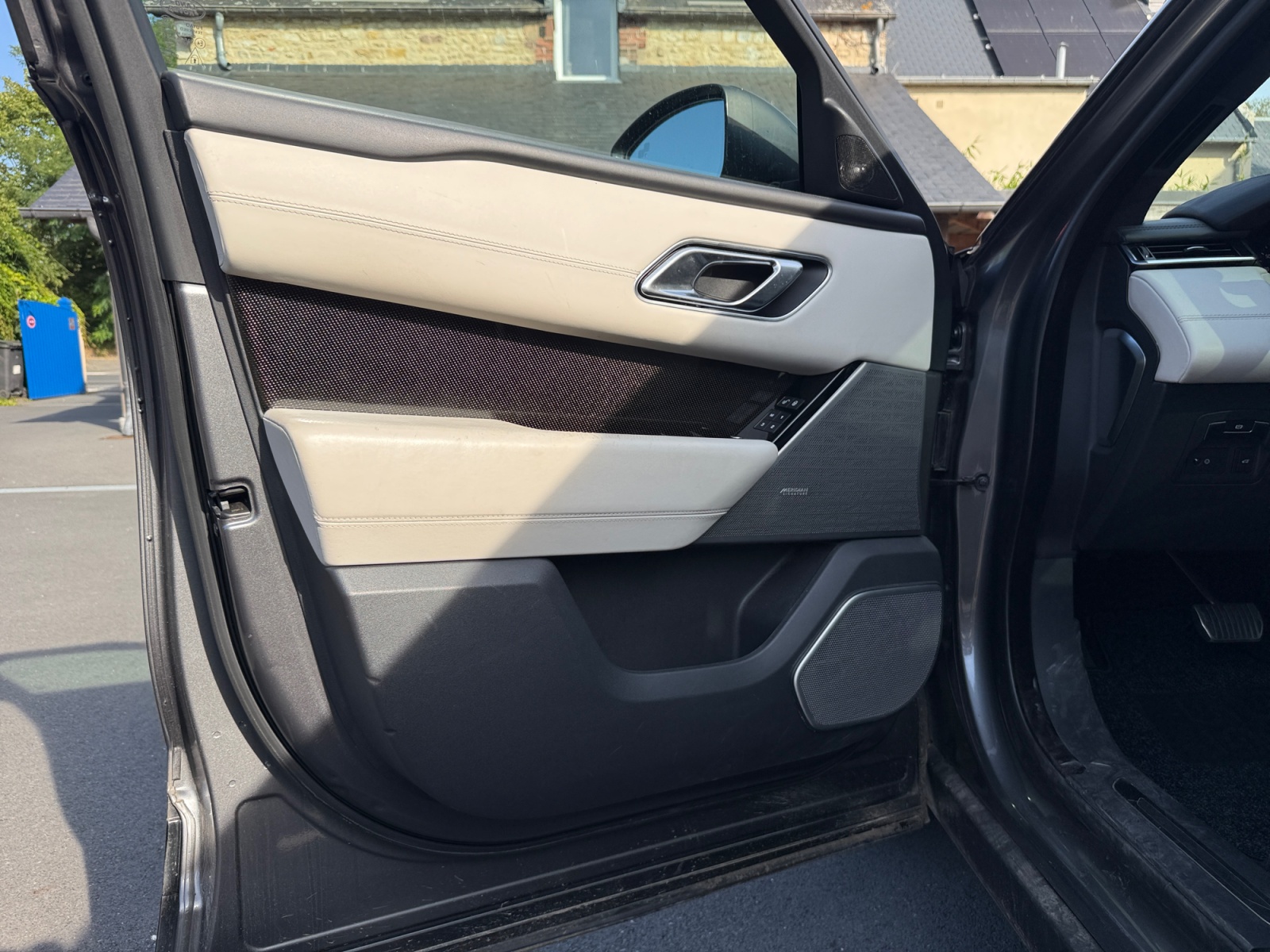 Land Rover Range Rover Velar 25